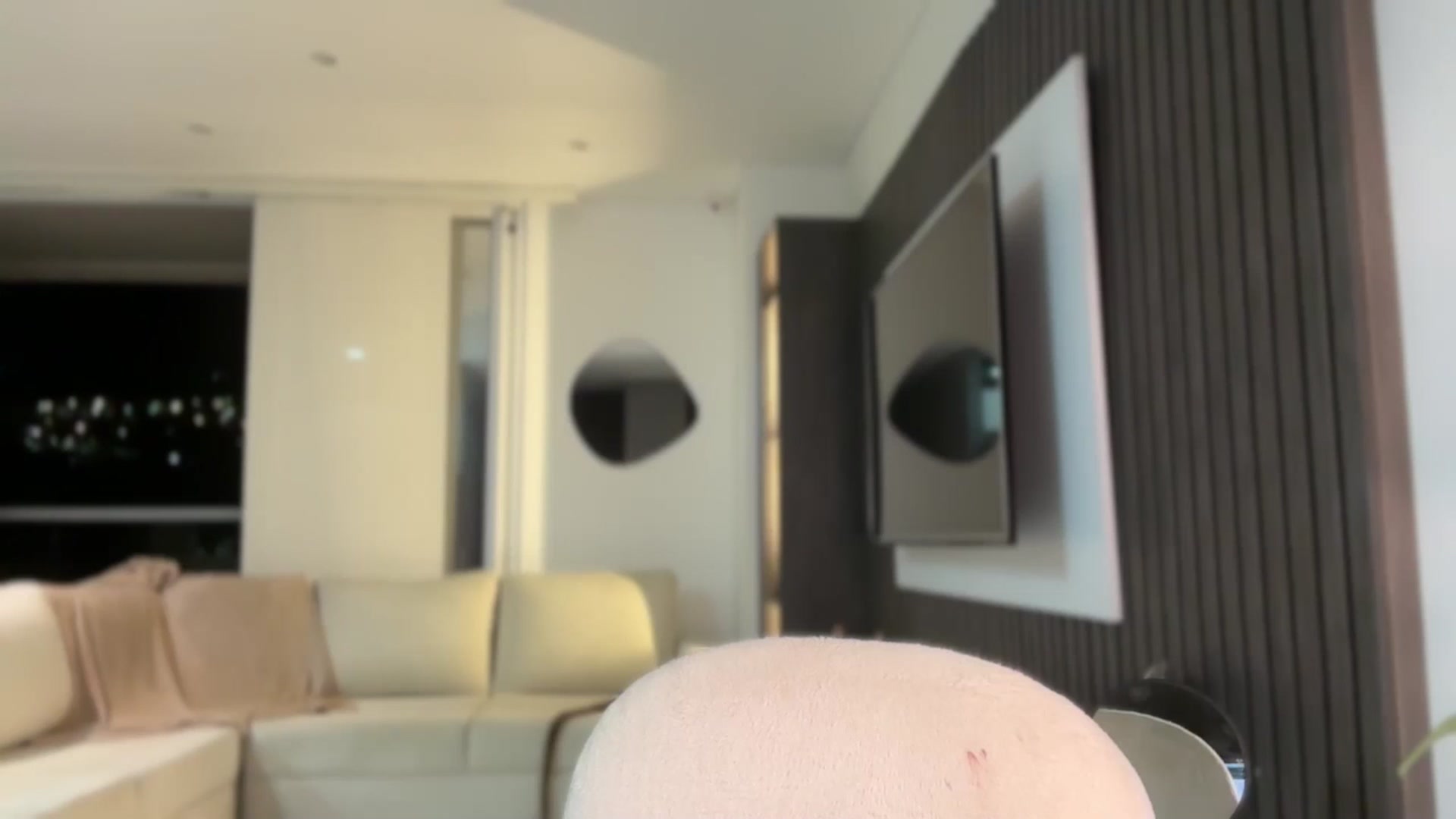 Gallery image thumbnail from Lore_23's myfreecams stream on, 09/27/2025, 06:19 image 13 of 20