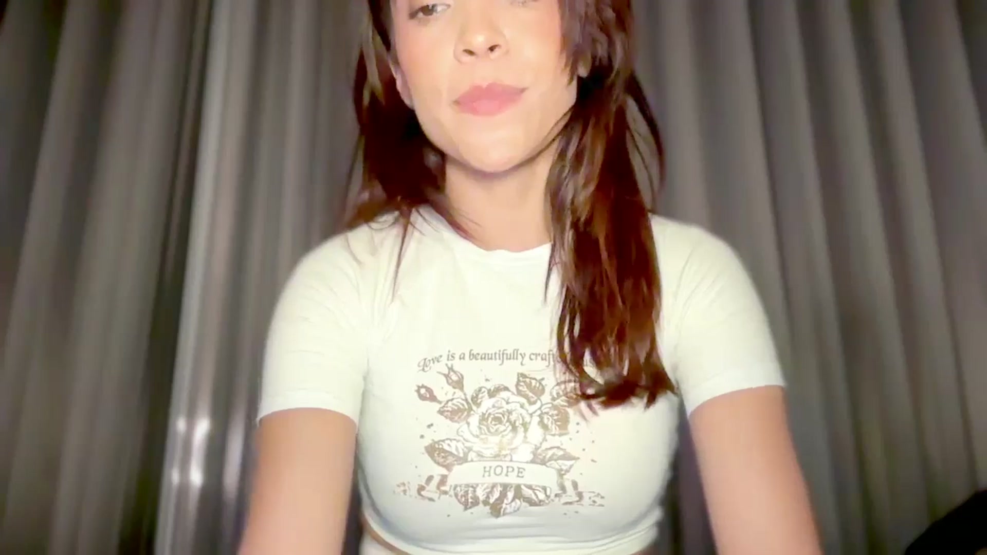 Gallery image thumbnail from Lore_23's myfreecams stream on, 10/25/2025, 08:19 image 9 of 20