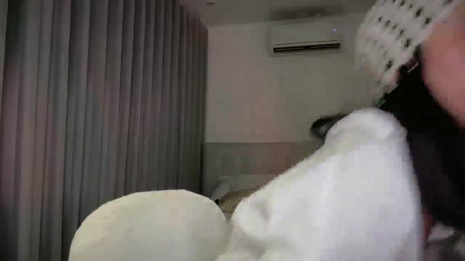 Gallery image thumbnail from Lore_23's myfreecams stream on, 01/24/2026, 08:18 image 17 of 20