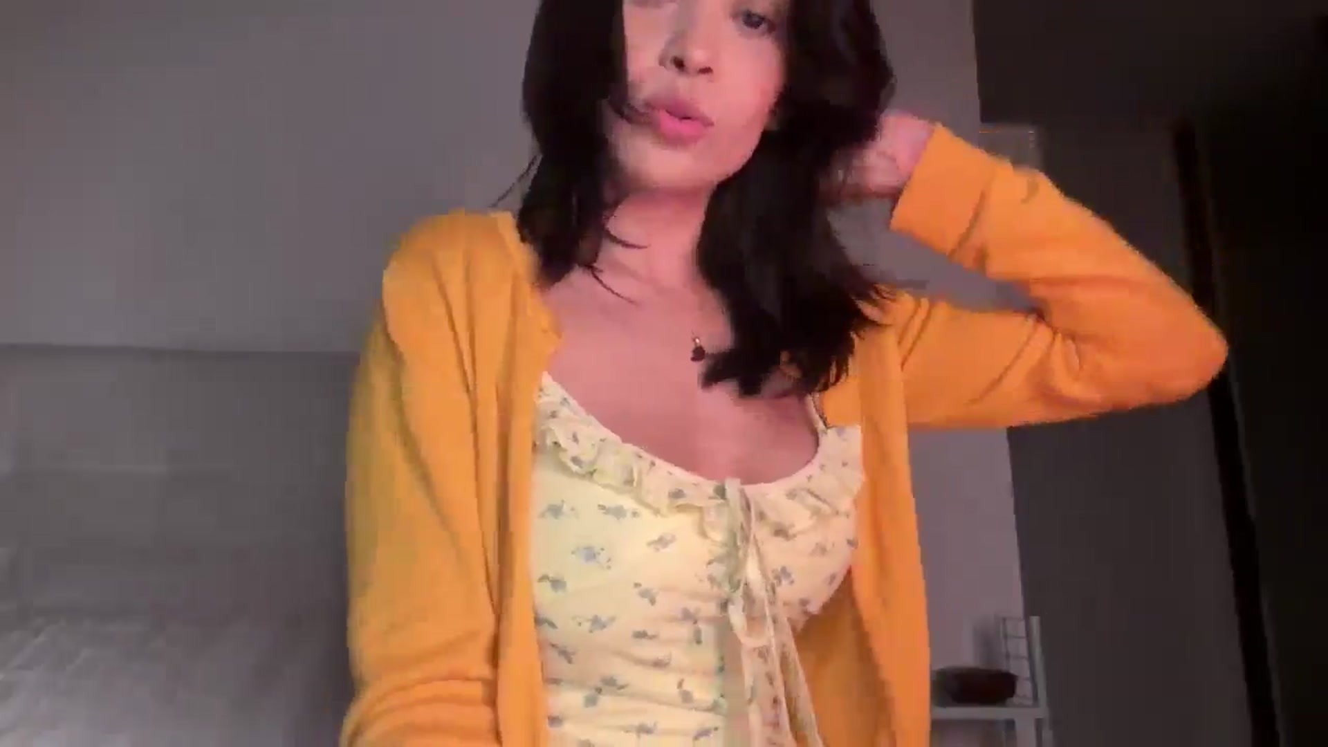 Gallery image thumbnail from Lore_23's myfreecams stream on, 01/30/2026, 08:22 image 6 of 20