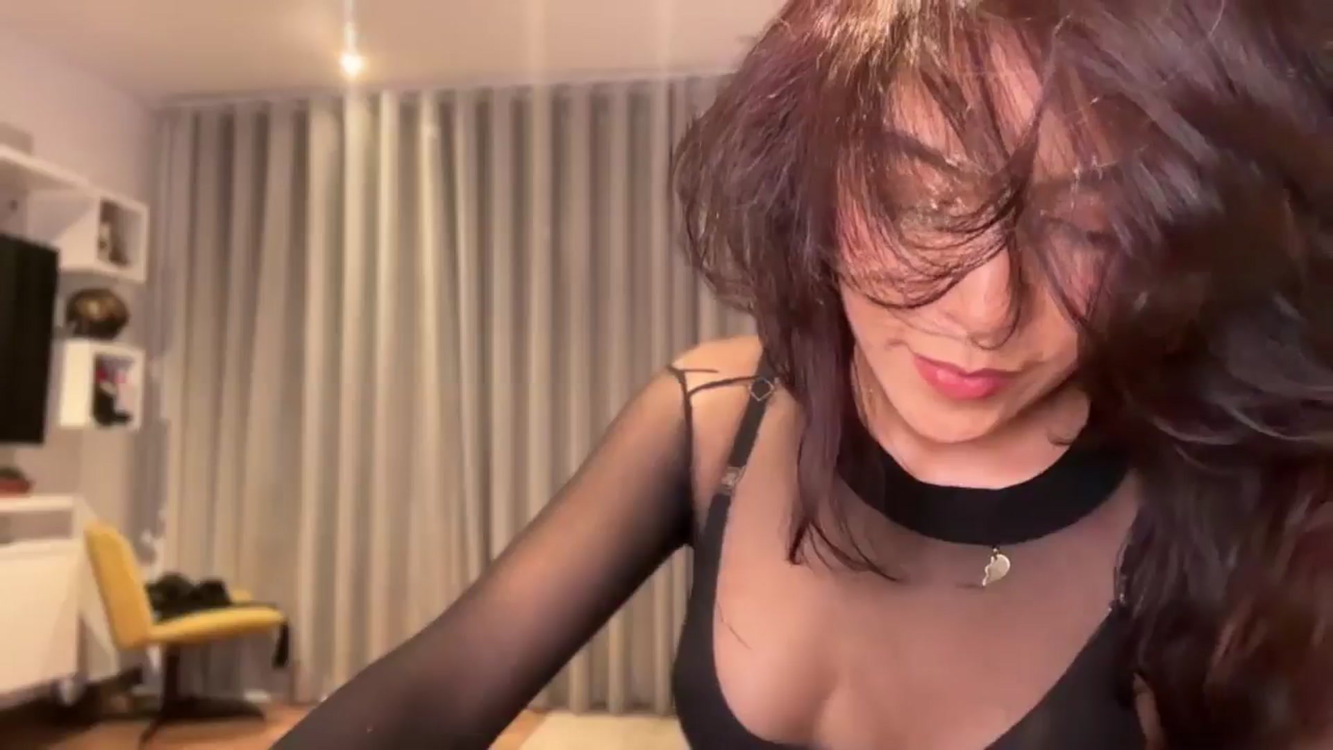 Gallery image thumbnail from Lore_23's myfreecams stream on, 05/01/2026, 01:22 image 10 of 20