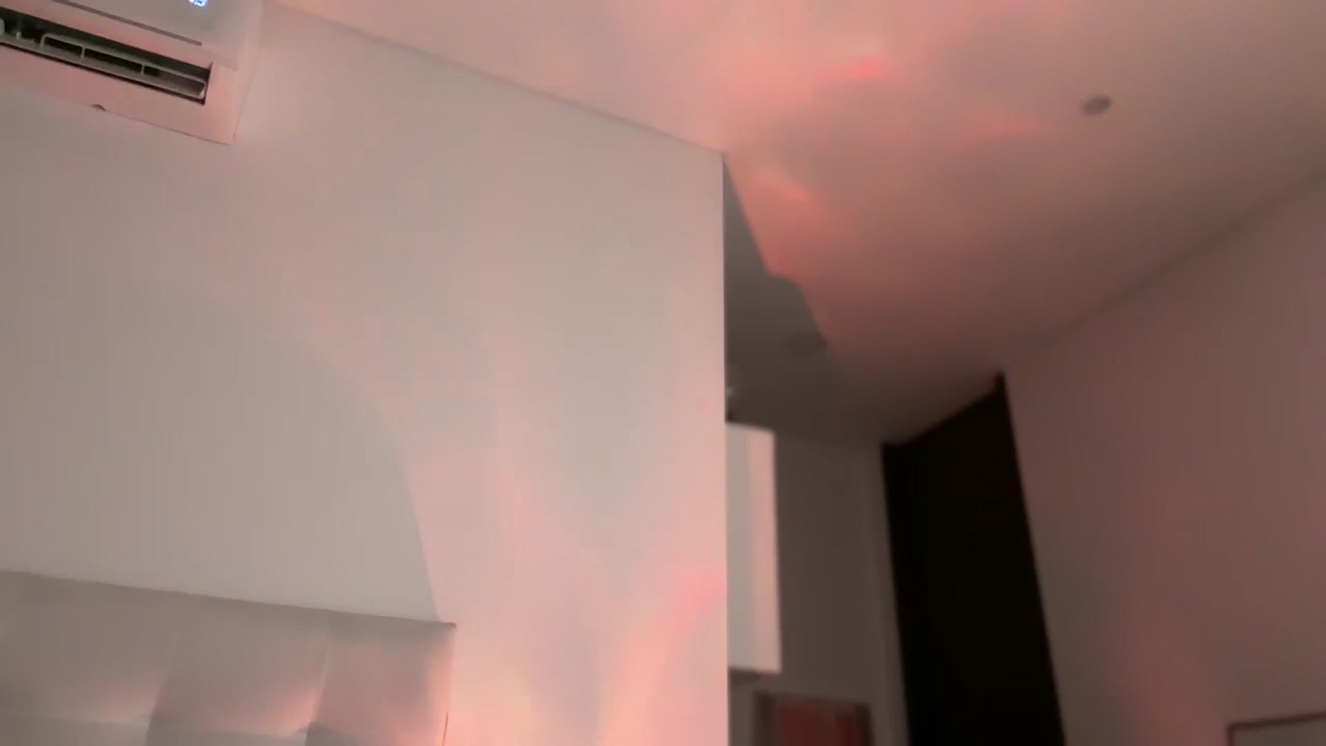 Gallery image thumbnail from Lore_23's myfreecams stream on, 05/06/2026, 05:59 image 11 of 20