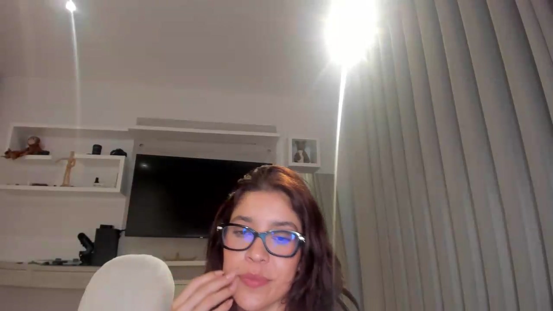 Gallery image thumbnail from Lore_23's myfreecams stream on, 07/03/2026, 05:33 image 11 of 20