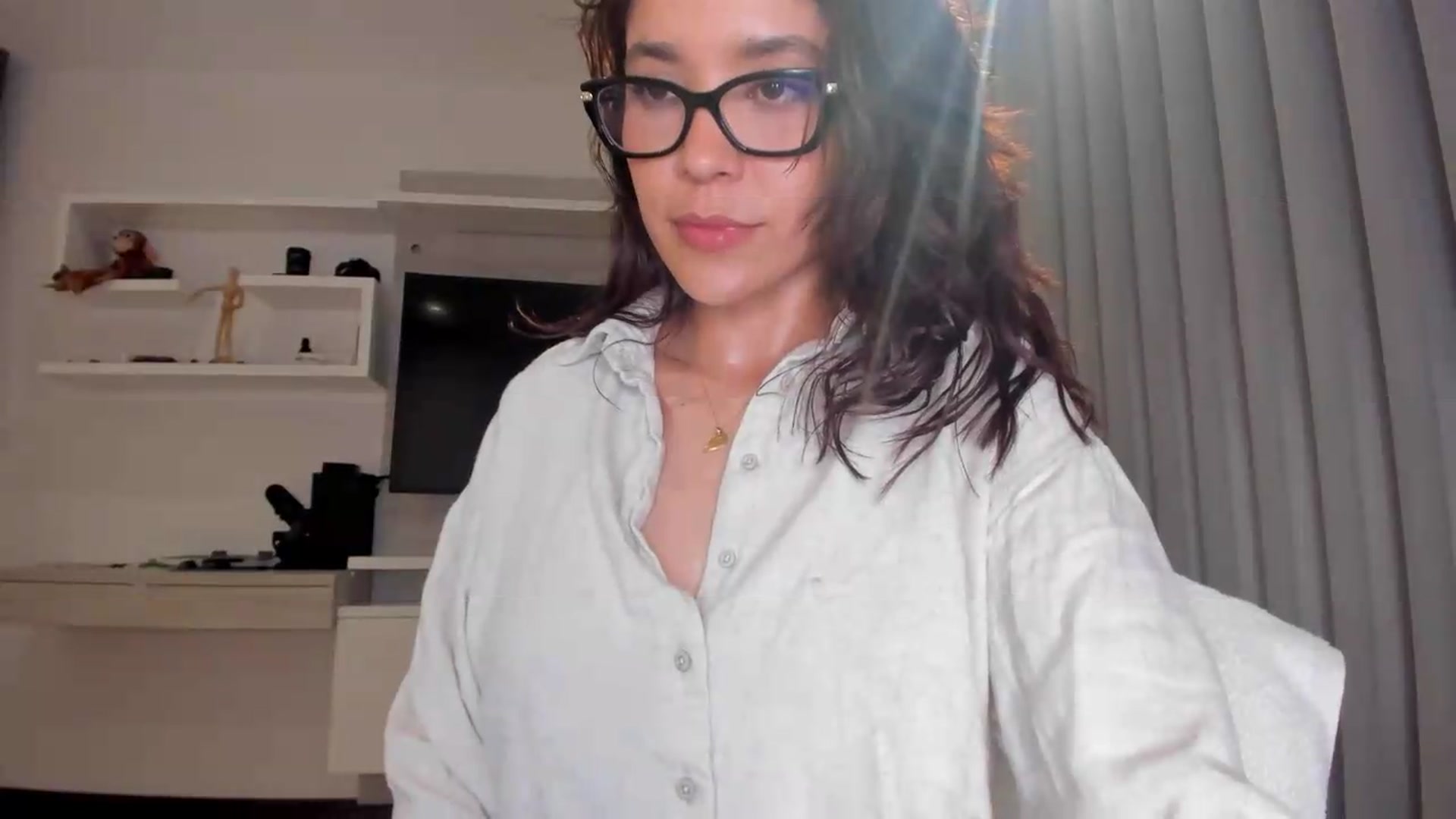 Gallery image thumbnail from Lore_23's myfreecams stream on, 07/03/2026, 05:33 image 4 of 20