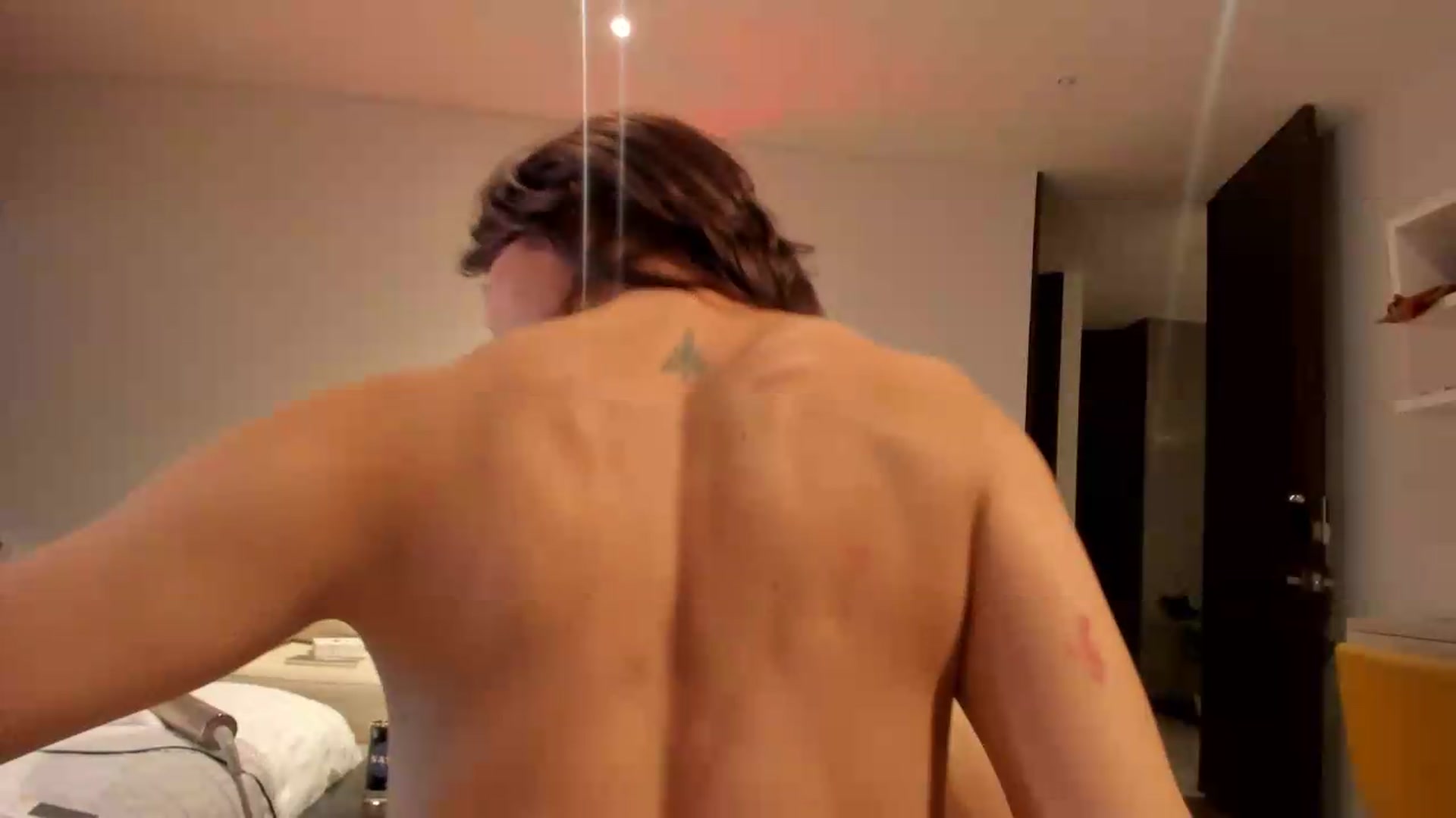 Gallery image thumbnail from Lore_23's myfreecams stream on, 07/05/2026, 07:08 image 18 of 20