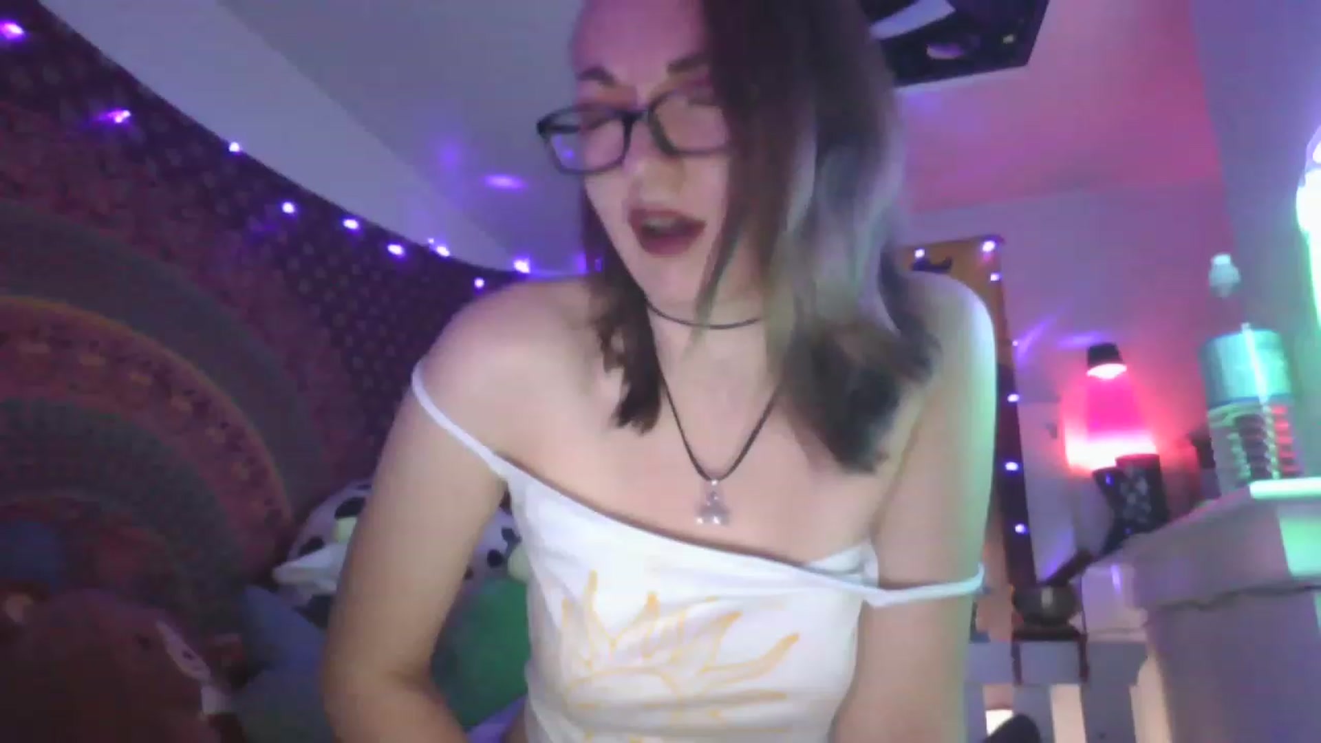 Gallery image thumbnail from Lorelei555's myfreecams stream on, 12/11/2022, 18:16 image 5 of 20