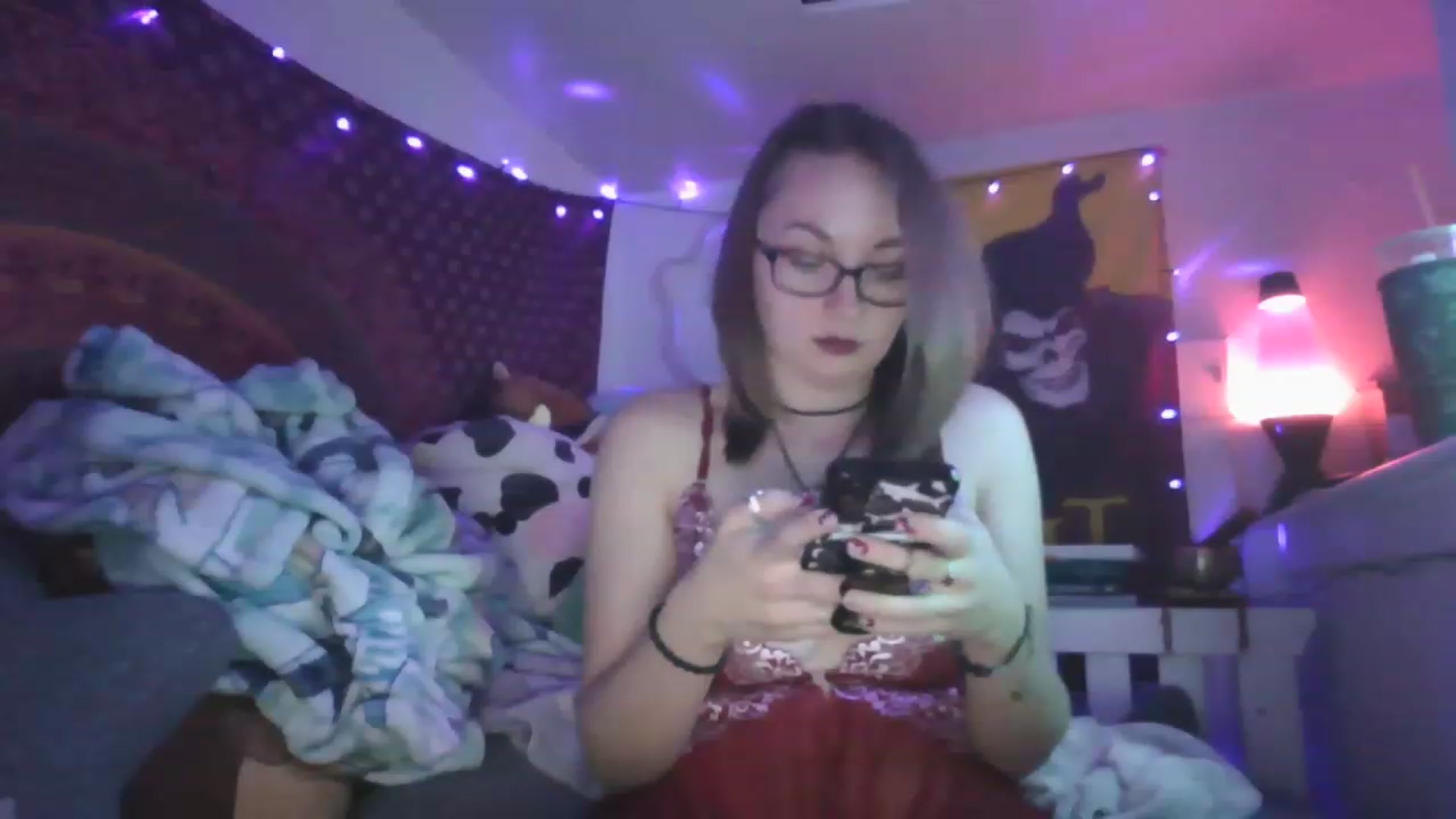 Gallery image thumbnail from Lorelei555's myfreecams stream on, 12/18/2022, 22:47 image 8 of 20