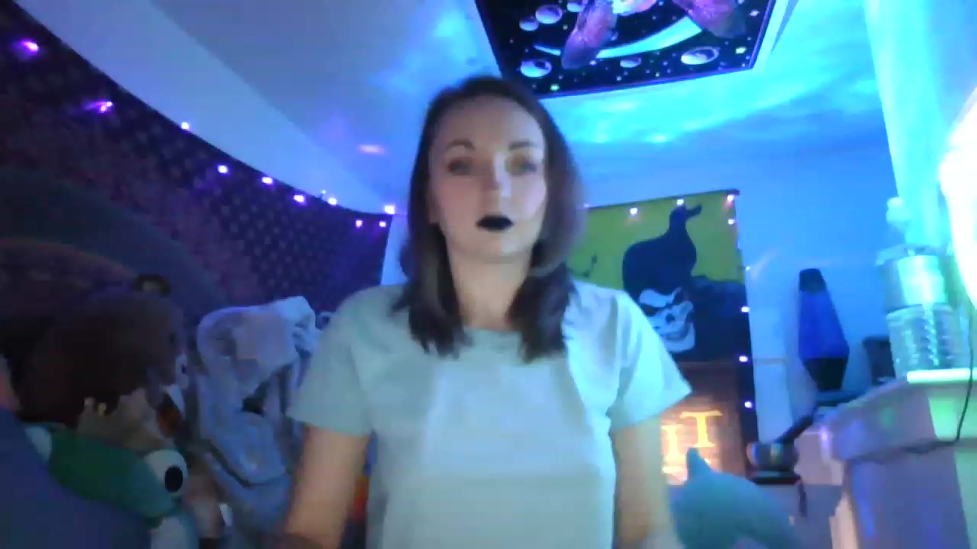 Gallery image thumbnail from Lorelei555's myfreecams stream on, 01/13/2023, 20:11 image 8 of 20