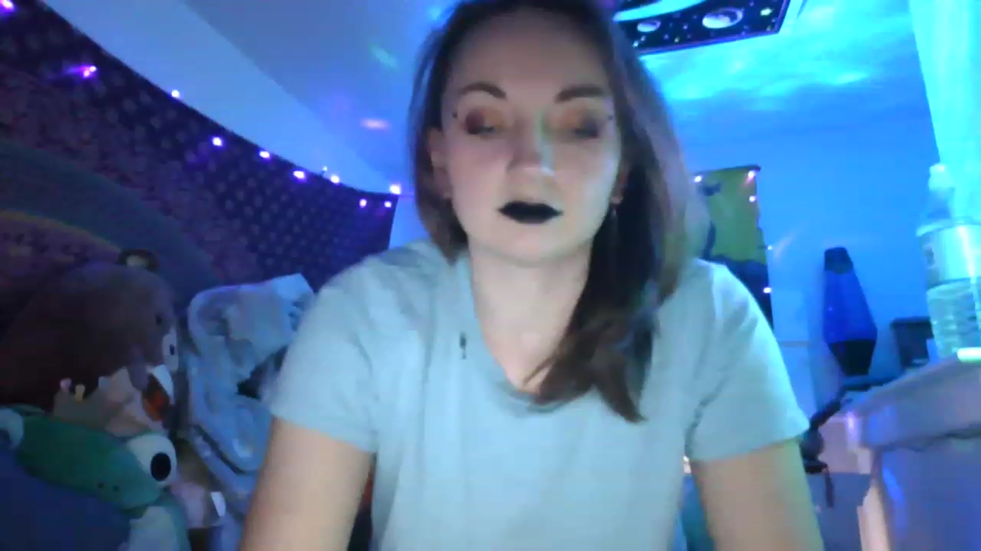 Gallery image thumbnail from Lorelei555's myfreecams stream on, 01/13/2023, 20:11 image 19 of 20