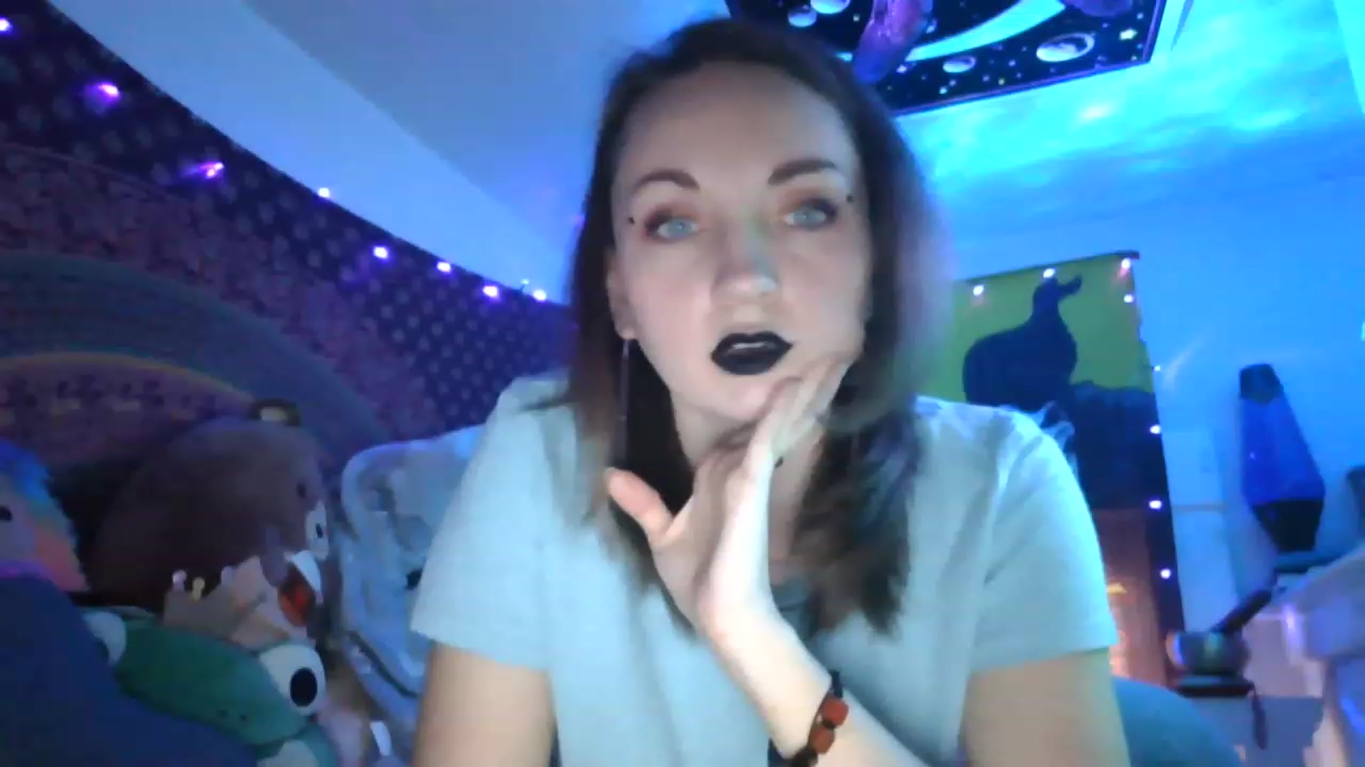 Gallery image thumbnail from Lorelei555's myfreecams stream on, 01/13/2023, 20:11 image 3 of 20