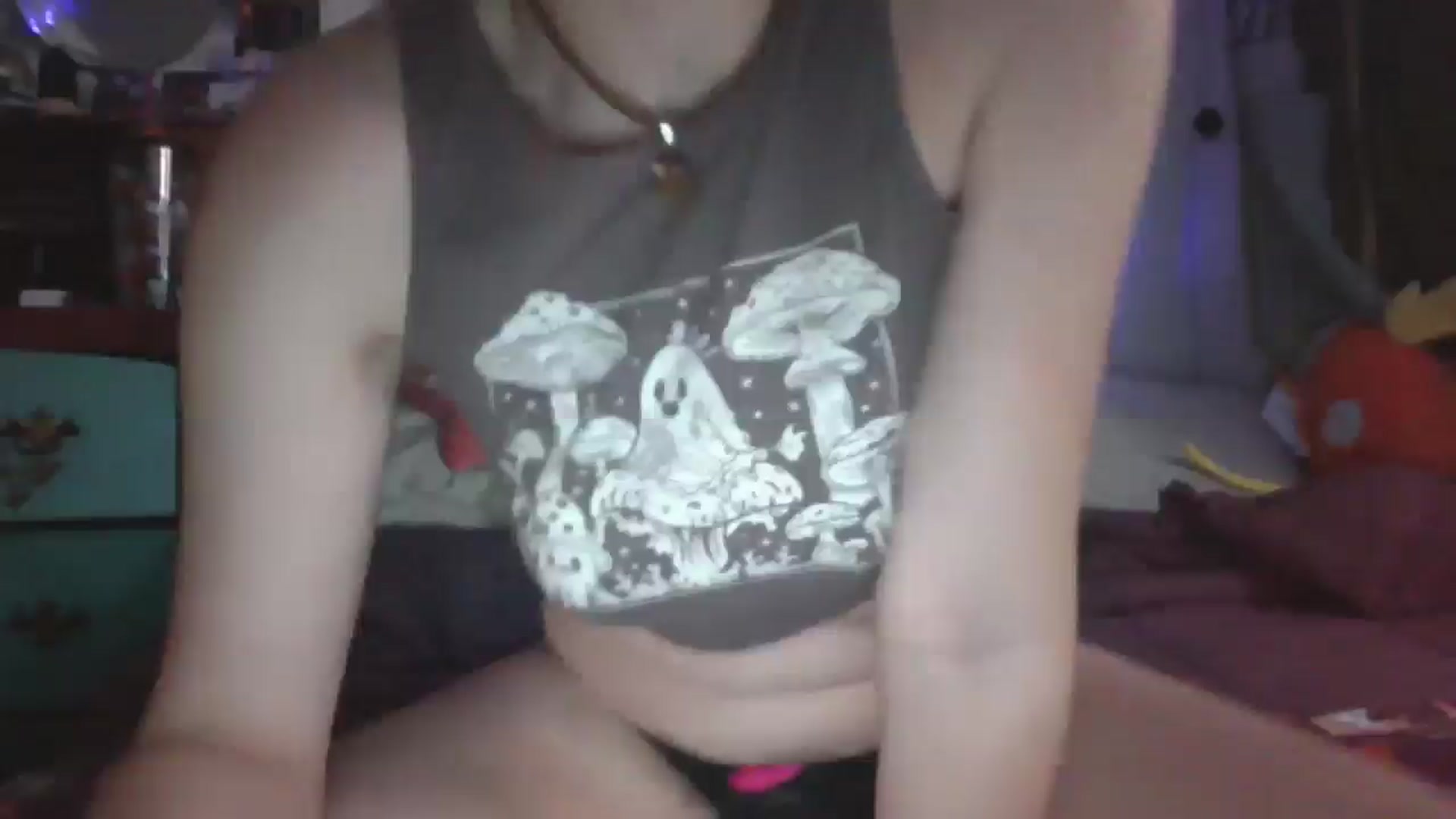 Gallery image thumbnail from Lorelei555's myfreecams stream on, 10/06/2025, 17:49 image 6 of 20