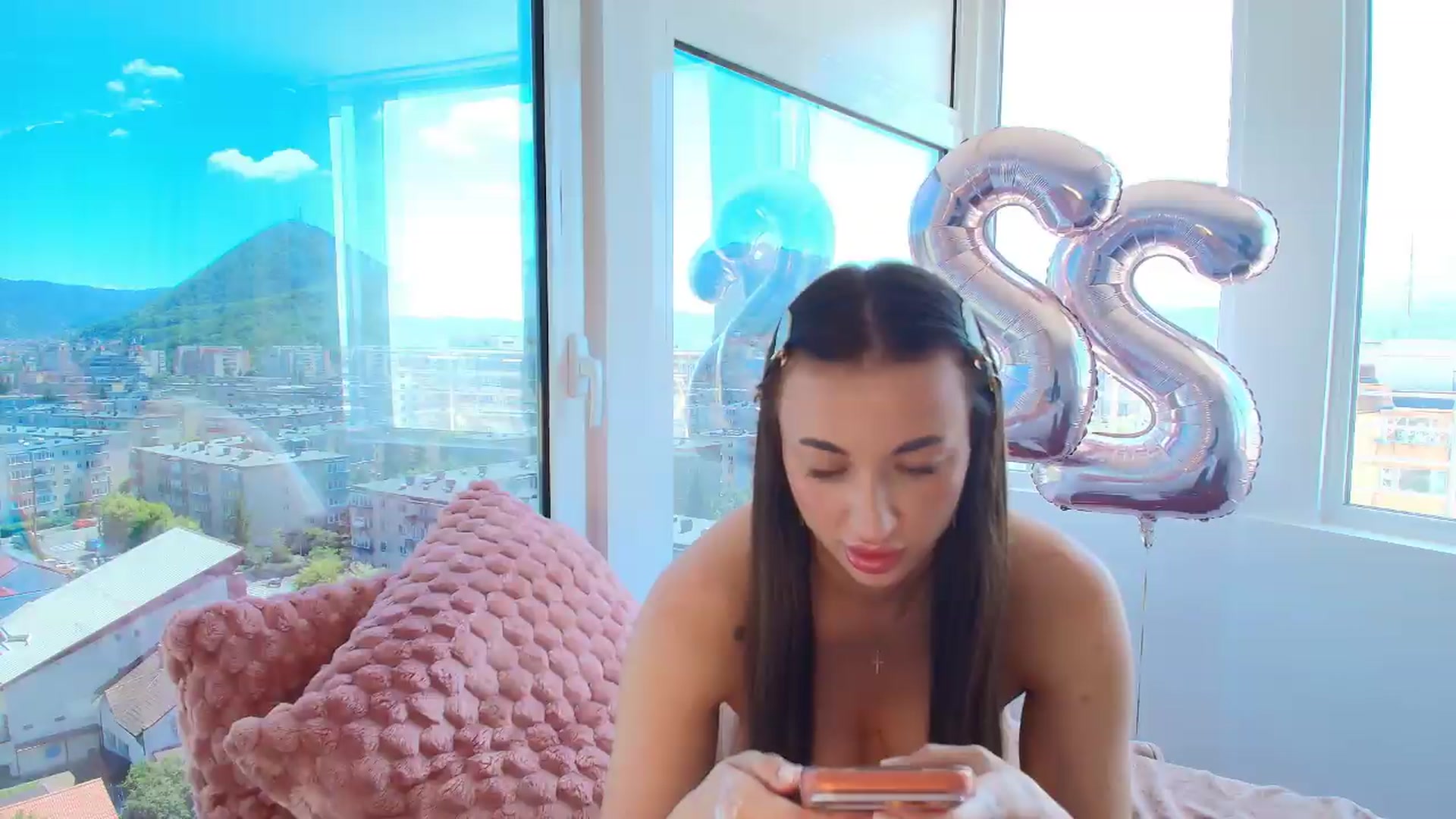 Gallery image thumbnail from LorenAmeliy's myfreecams stream on, 05/26/2026, 10:56 image 11 of 20