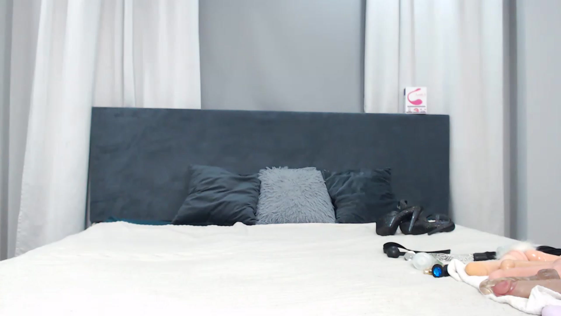 Gallery image thumbnail from Loren_Ray's myfreecams stream on, 11/14/2022, 11:02 image 4 of 20