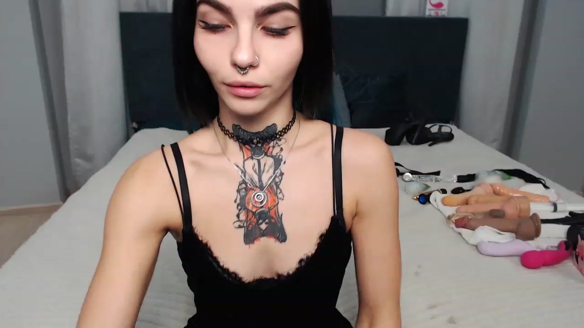 Gallery image thumbnail from Loren_Ray's myfreecams stream on, 11/14/2022, 11:02 image 6 of 20