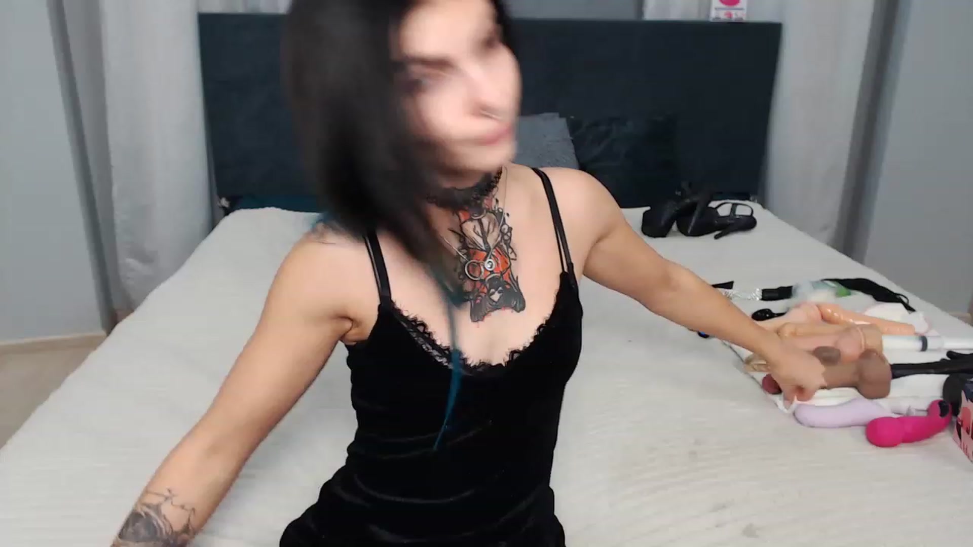 Gallery image thumbnail from Loren_Ray's myfreecams stream on, 11/14/2022, 11:02 image 18 of 20