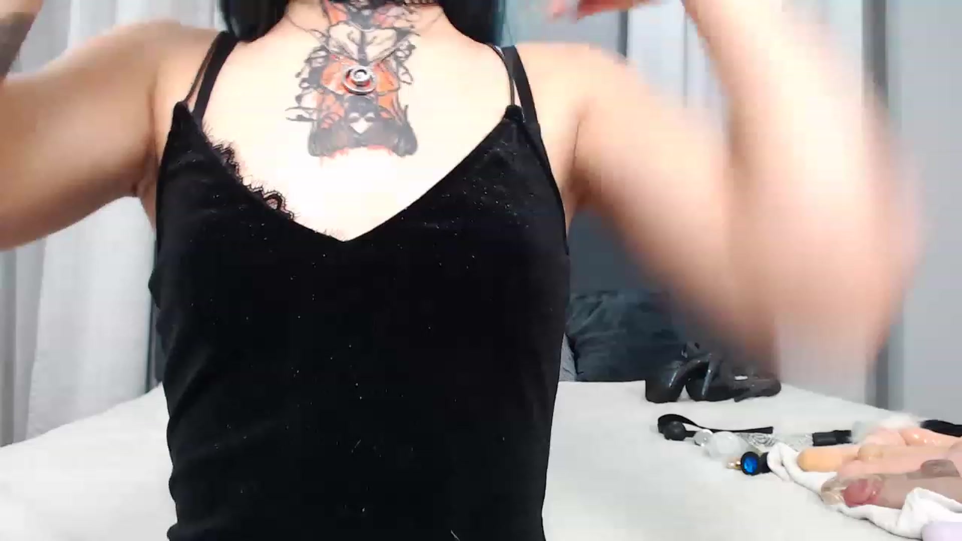 Gallery image thumbnail from Loren_Ray's myfreecams stream on, 11/14/2022, 11:02 image 5 of 20