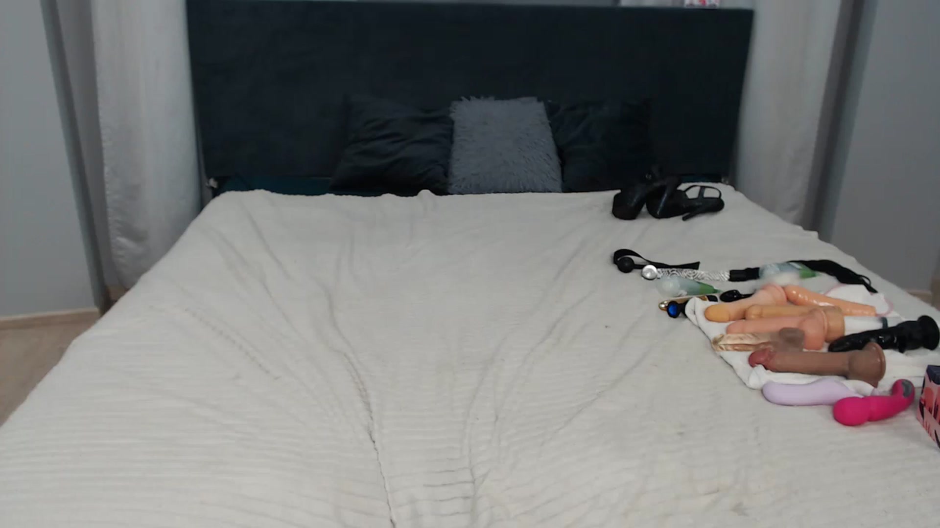 Gallery image thumbnail from Loren_Ray's myfreecams stream on, 11/14/2022, 11:28 image 5 of 20