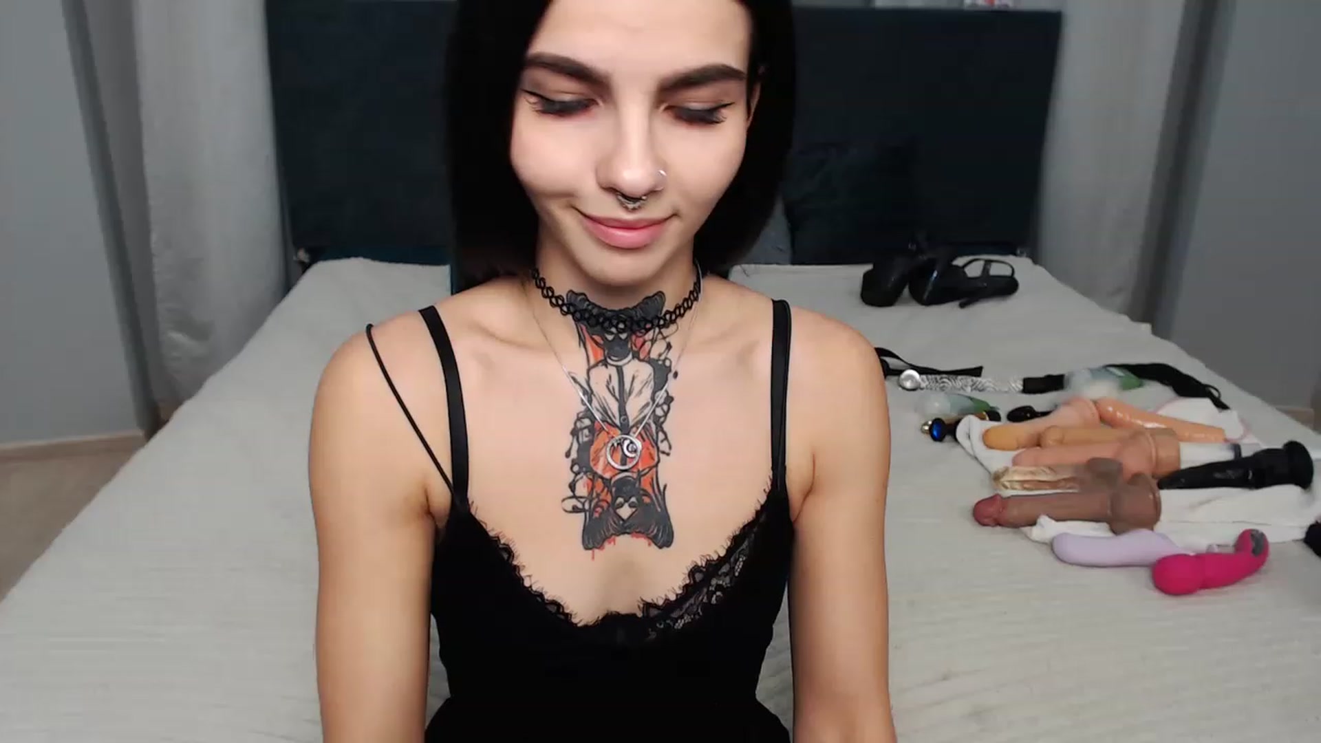 Gallery image thumbnail from Loren_Ray's myfreecams stream on, 11/14/2022, 11:28 image 13 of 20