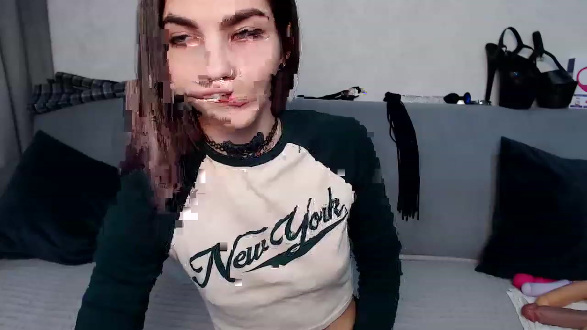 Gallery image thumbnail from Loren_Ray's myfreecams stream on, 02/09/2023, 15:18 image 9 of 20