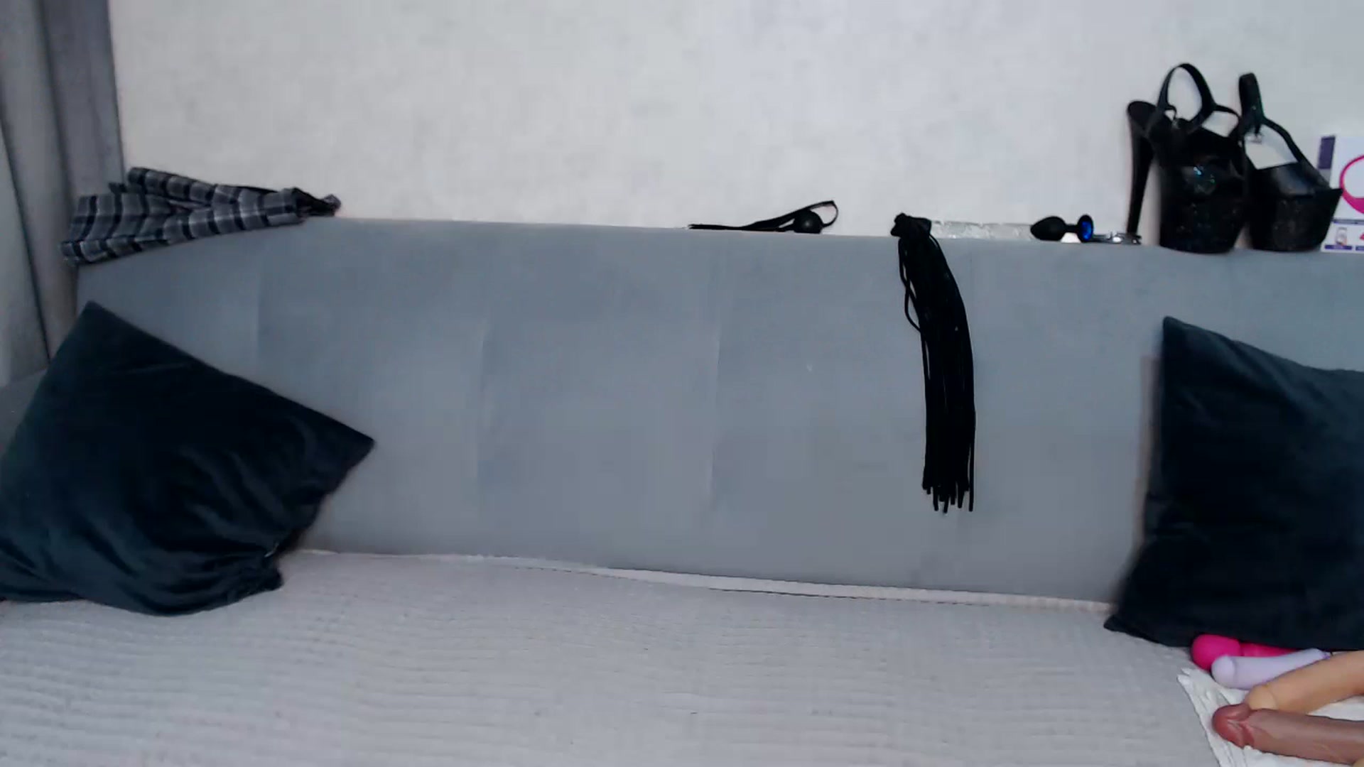 Gallery image thumbnail from Loren_Ray's myfreecams stream on, 02/09/2023, 15:18 image 20 of 20