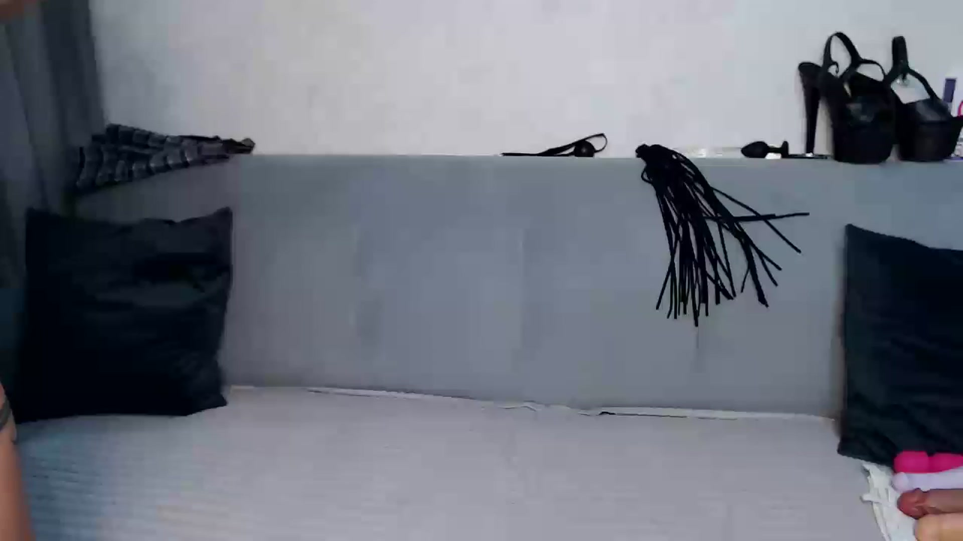 Gallery image thumbnail from Loren_Ray's myfreecams stream on, 02/10/2023, 13:14 image 12 of 20