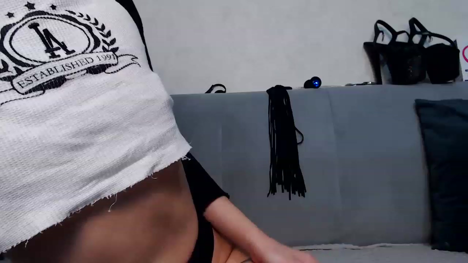 Gallery image thumbnail from Loren_Ray's myfreecams stream on, 02/15/2023, 14:29 image 3 of 20