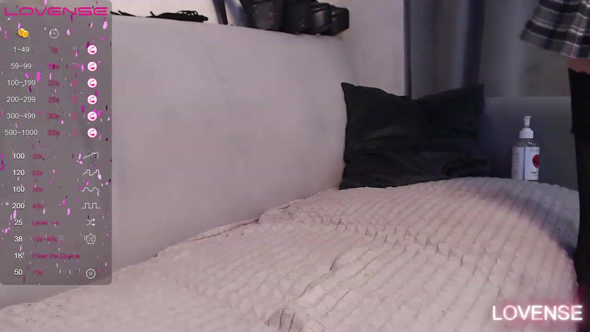 Gallery image thumbnail from Loren_Ray's myfreecams stream on, 03/19/2023, 12:23 image 8 of 20