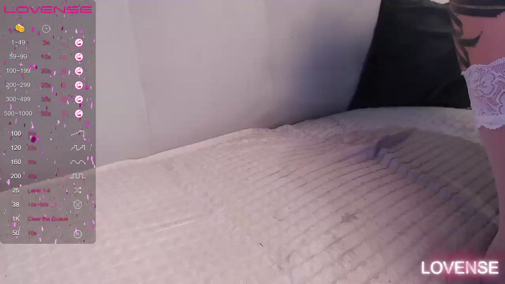 Gallery image thumbnail from Loren_Ray's myfreecams stream on, 03/26/2023, 12:23 image 11 of 20
