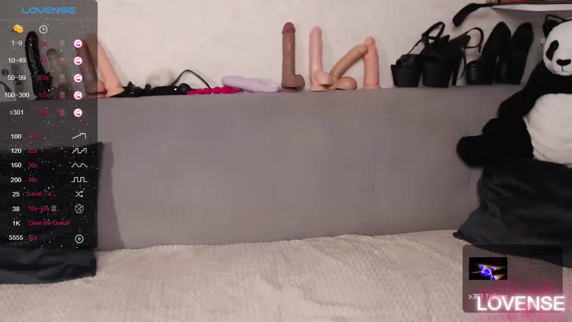 Gallery image thumbnail from Loren_Ray's myfreecams stream on, 10/20/2023, 10:03 image 3 of 20