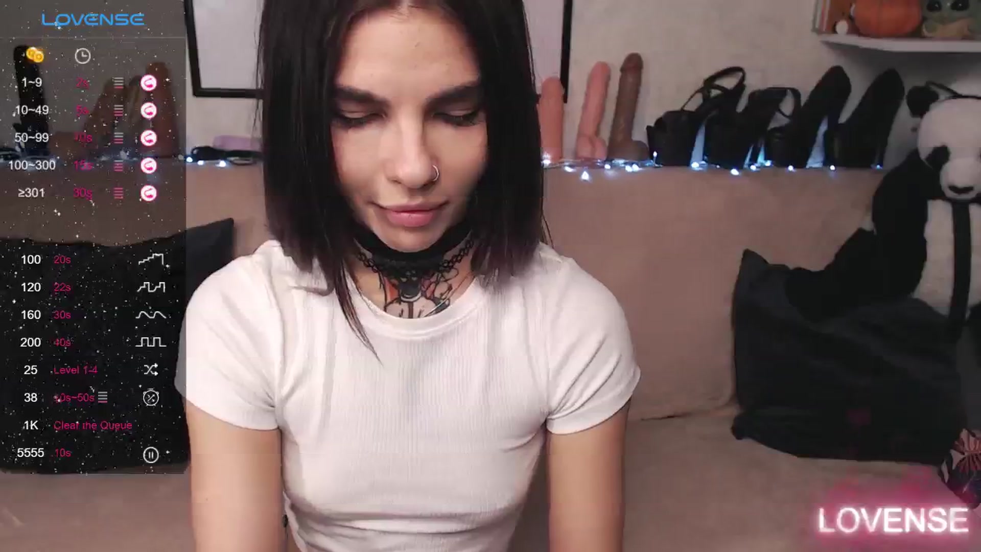 Gallery image thumbnail from Loren_Ray's myfreecams stream on, 12/14/2023, 10:24 image 17 of 20
