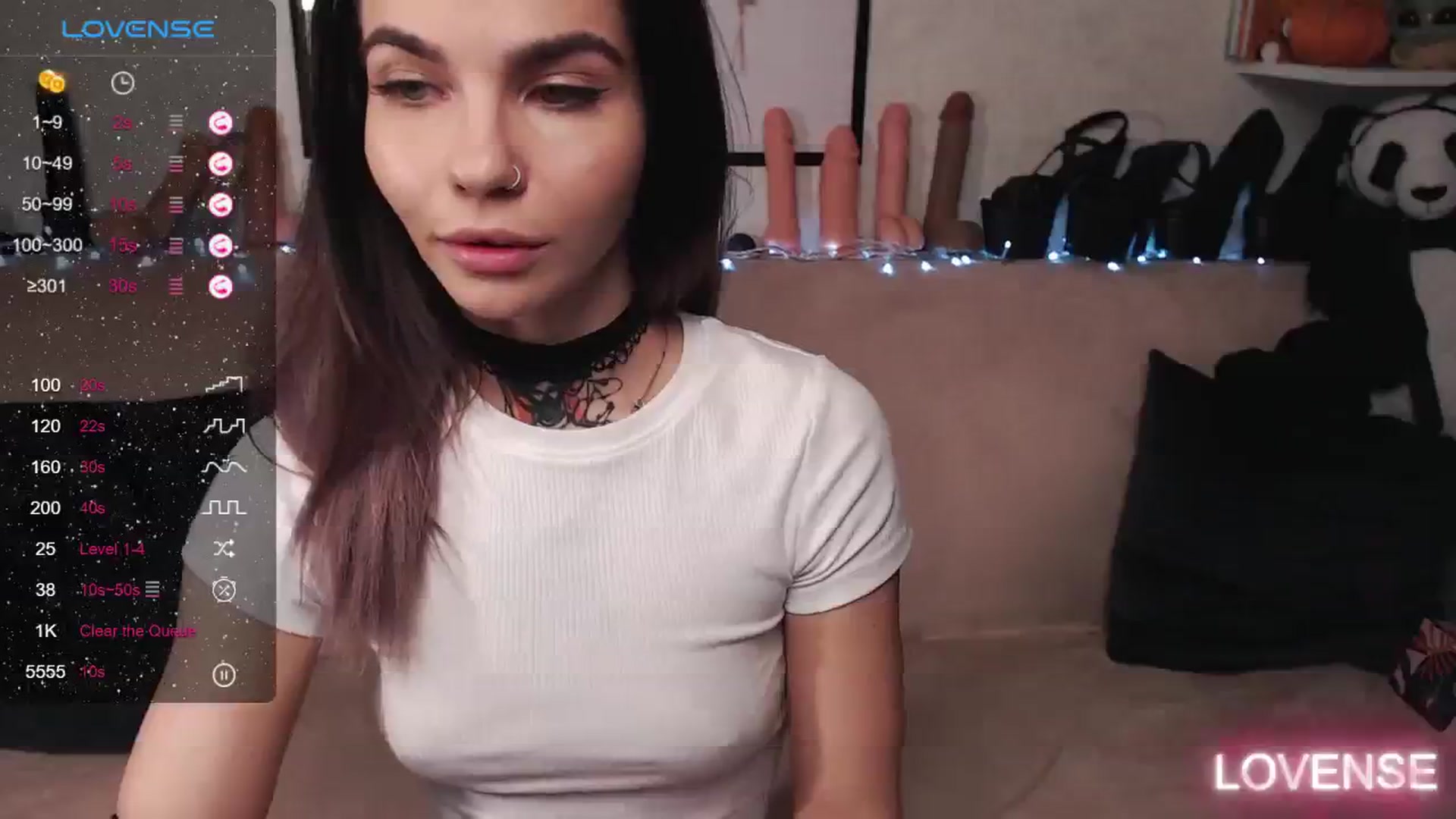 Gallery image thumbnail from Loren_Ray's myfreecams stream on, 12/15/2023, 12:28 image 5 of 20