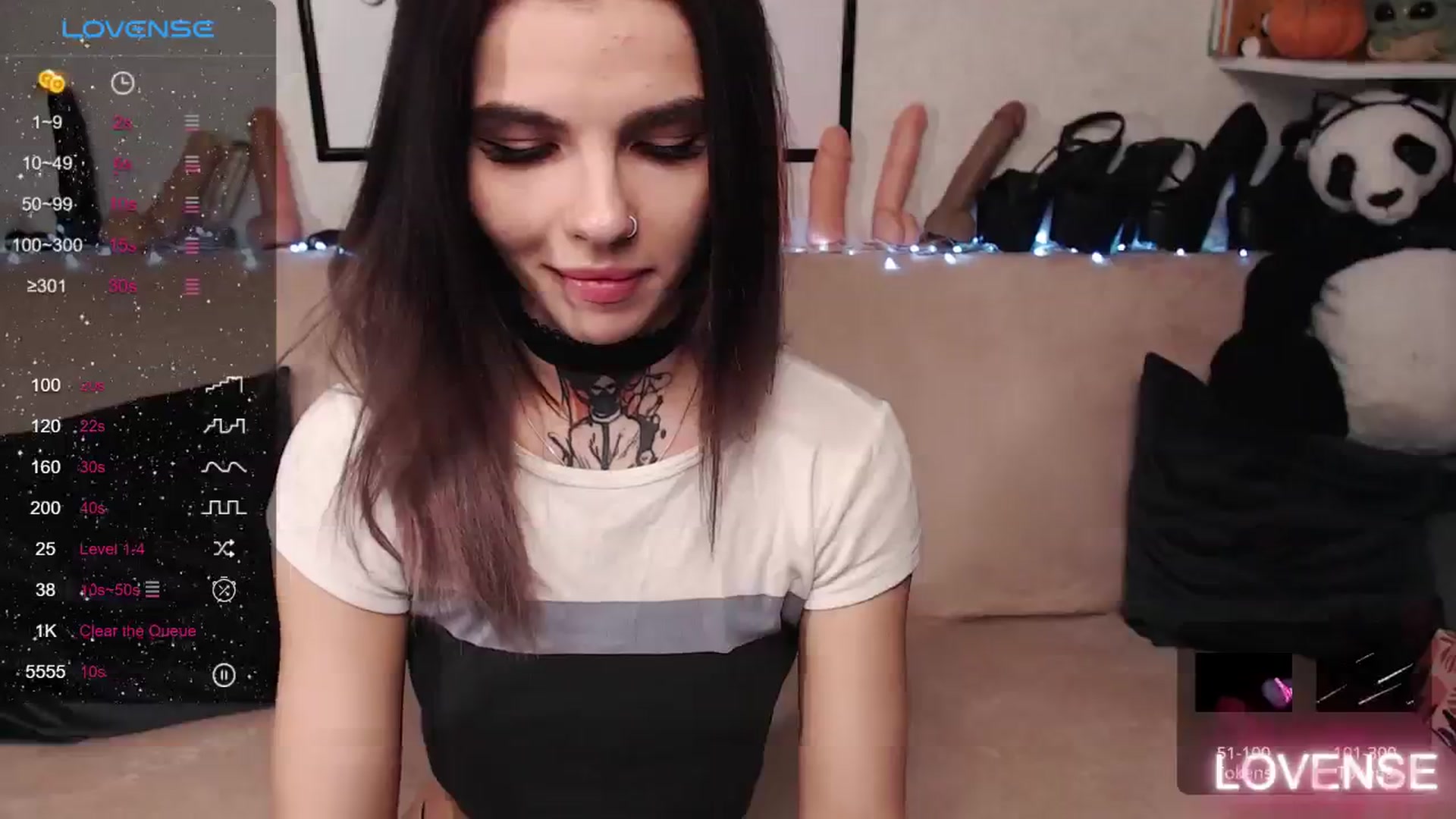 Gallery image thumbnail from Loren_Ray's myfreecams stream on, 12/16/2023, 13:16 image 10 of 20
