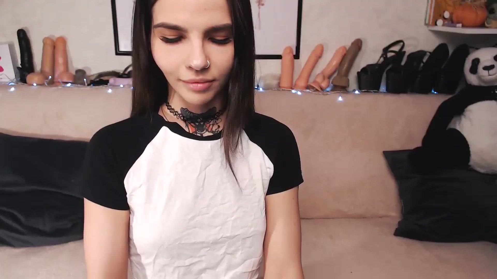 Gallery image thumbnail from Loren_Ray's myfreecams stream on, 01/23/2024, 10:07 image 2 of 20