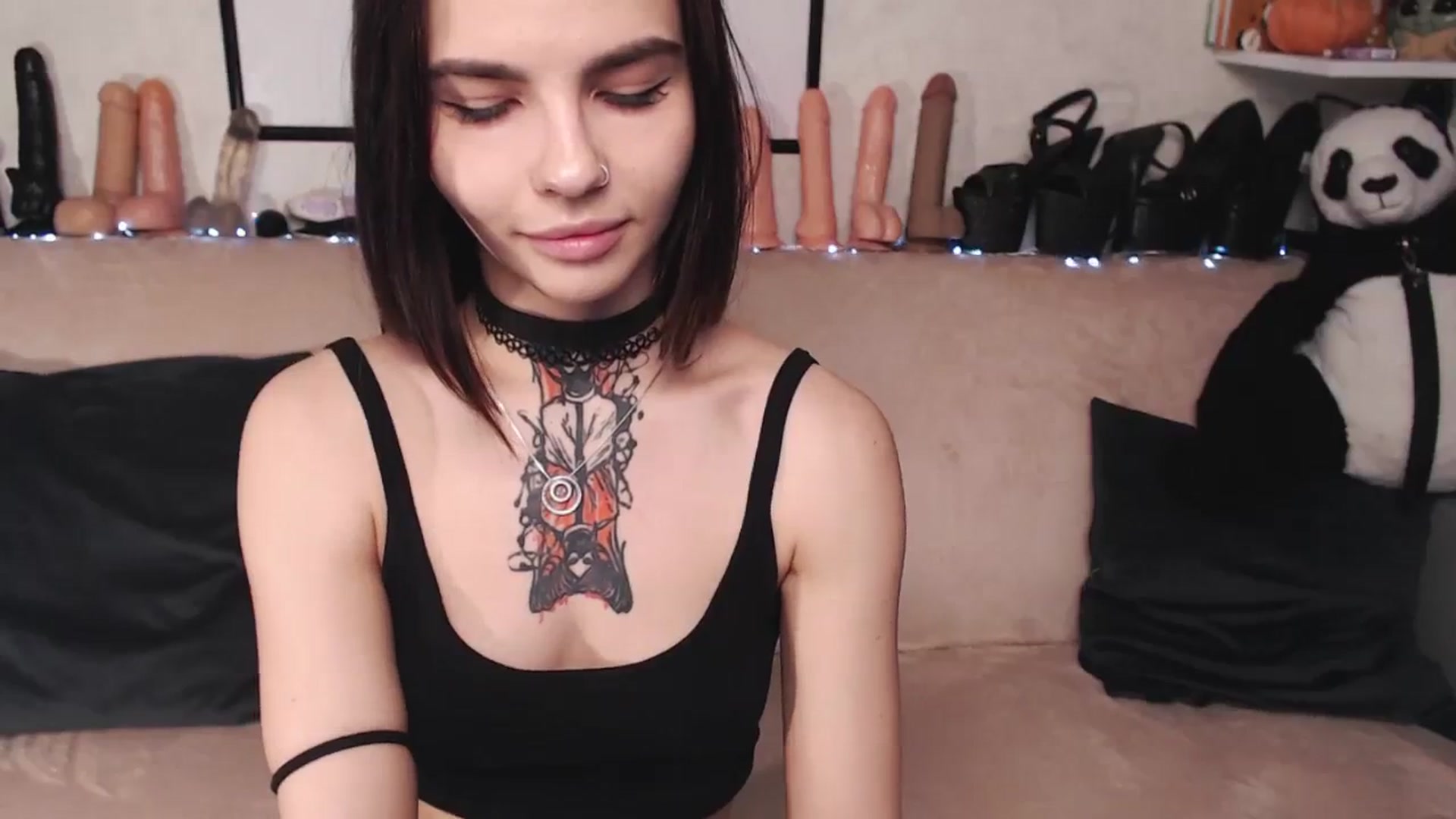 Gallery image thumbnail from Loren_Ray's myfreecams stream on, 02/12/2024, 09:33 image 10 of 20
