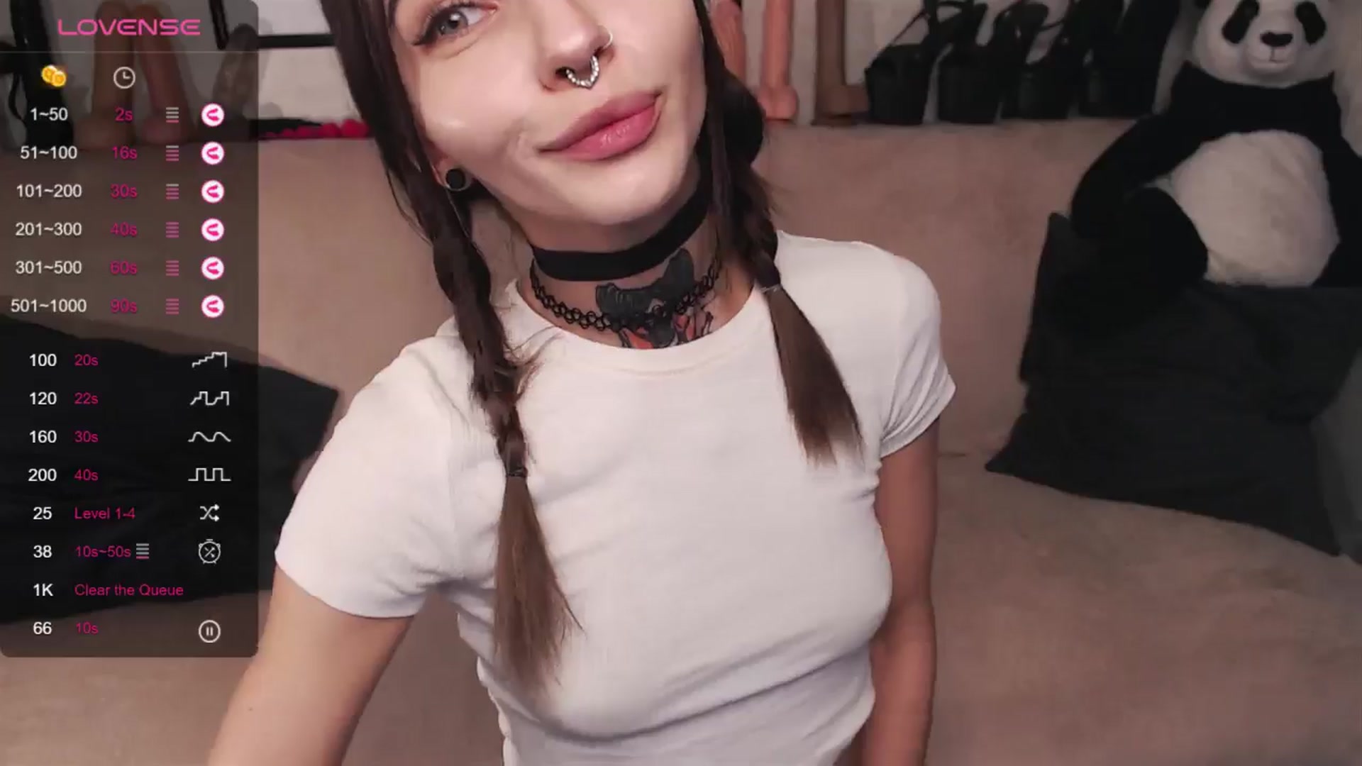 Gallery image thumbnail from Loren_Ray's myfreecams stream on, 05/03/2024, 07:42 image 13 of 20