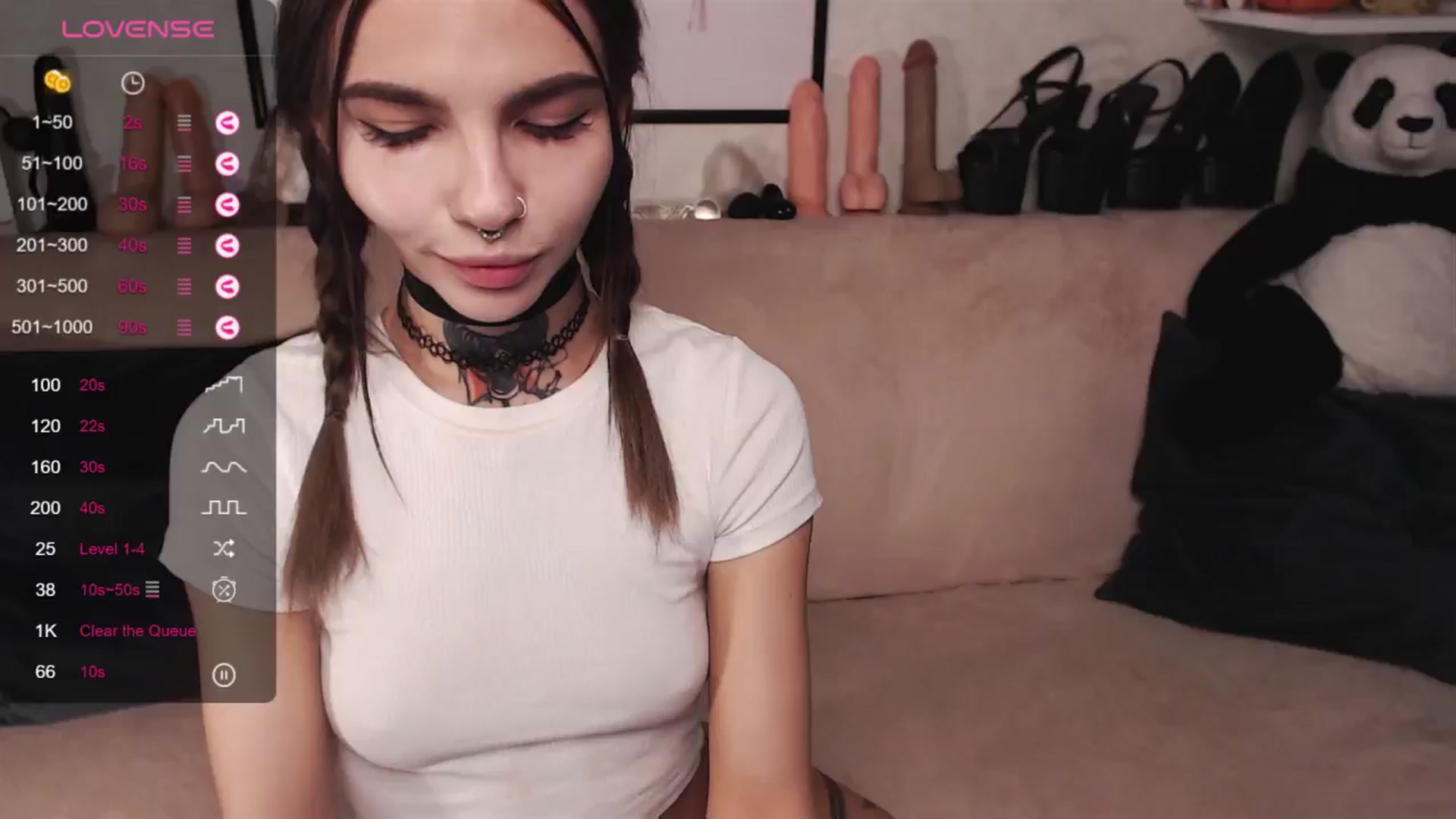 Gallery image thumbnail from Loren_Ray's myfreecams stream on, 05/03/2024, 09:03 image 3 of 20