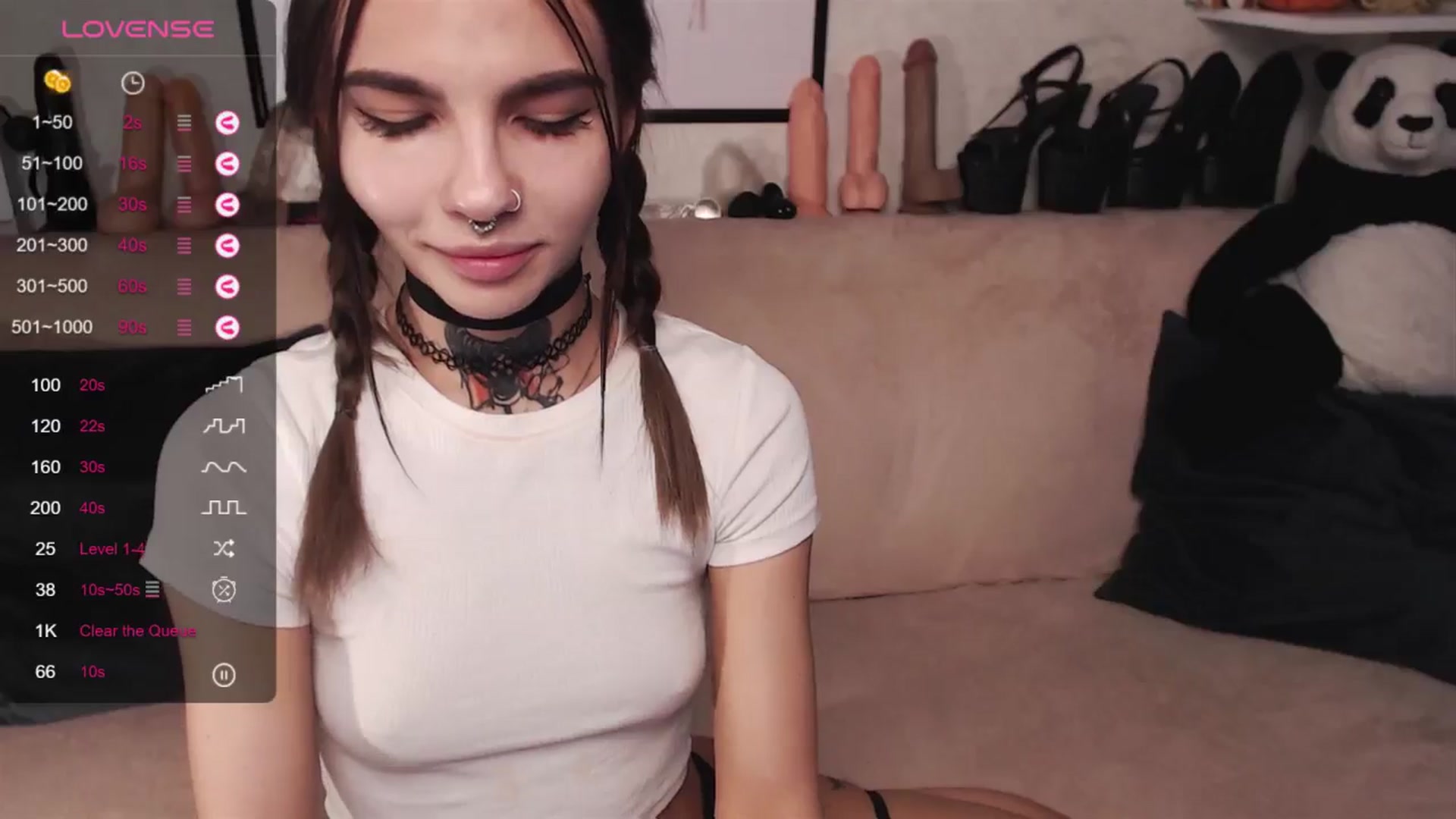 Gallery image thumbnail from Loren_Ray's myfreecams stream on, 05/03/2024, 09:03 image 5 of 20