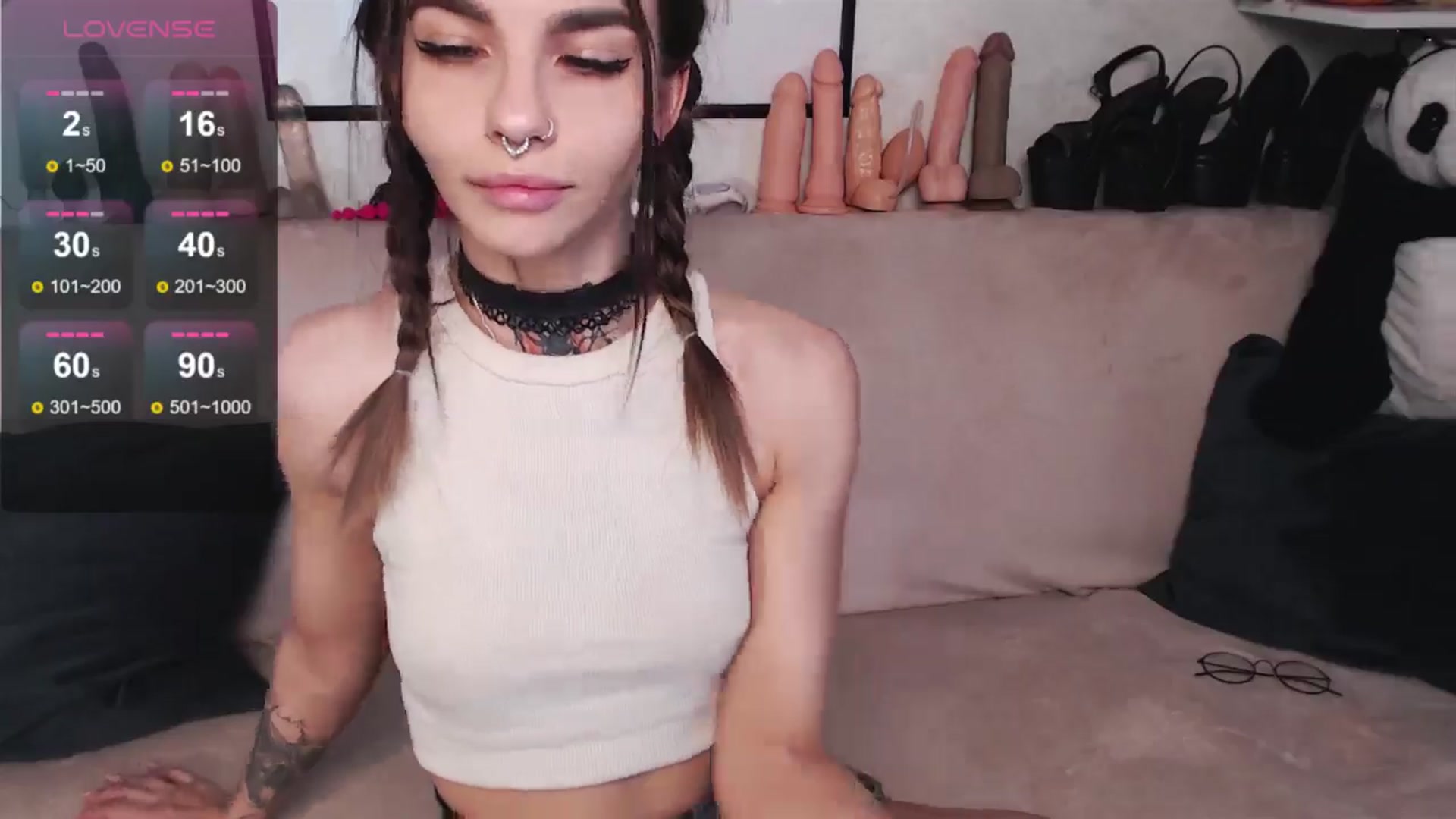 Gallery image thumbnail from Loren_Ray's myfreecams stream on, 06/11/2024, 11:10 image 4 of 20