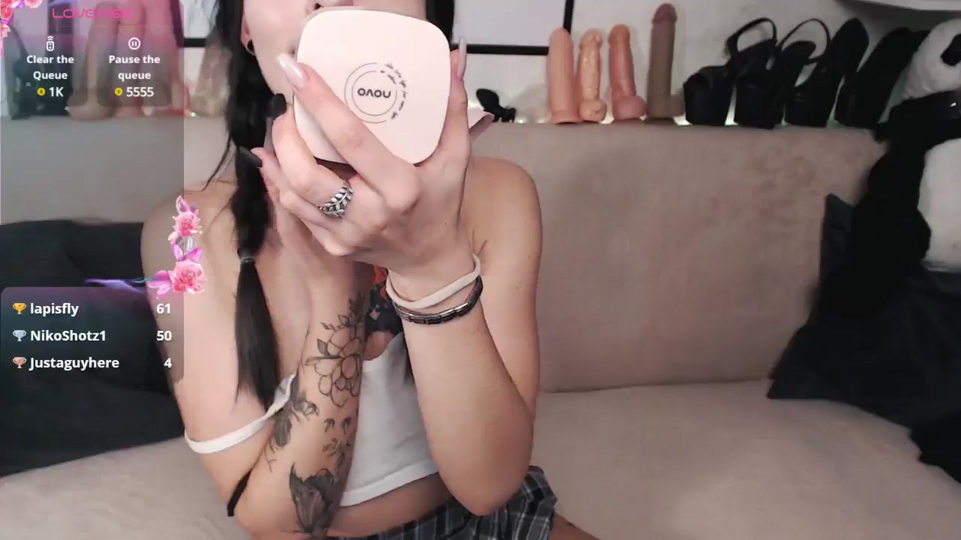 Gallery image thumbnail from Loren_Ray's myfreecams stream on, 10/20/2024, 09:02 image 10 of 20
