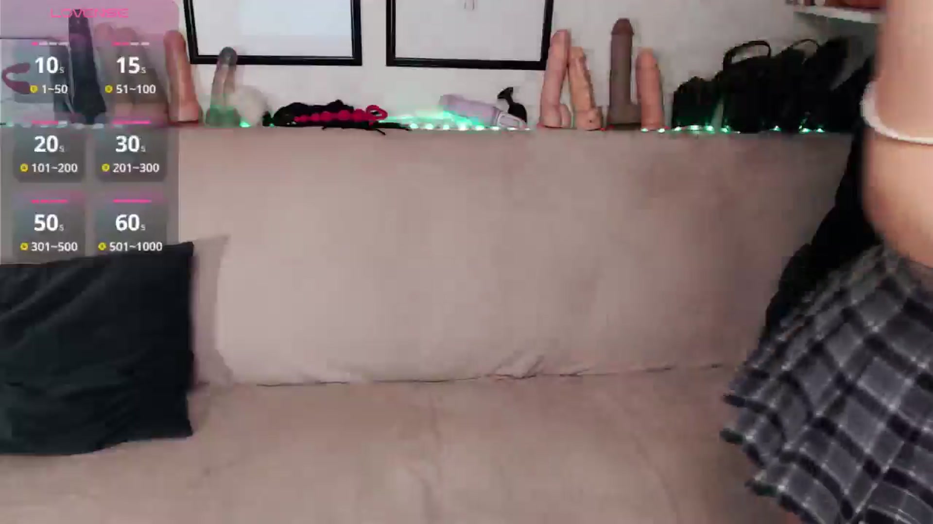 Gallery image thumbnail from Loren_Ray's myfreecams stream on, 01/13/2025, 11:43 image 6 of 20