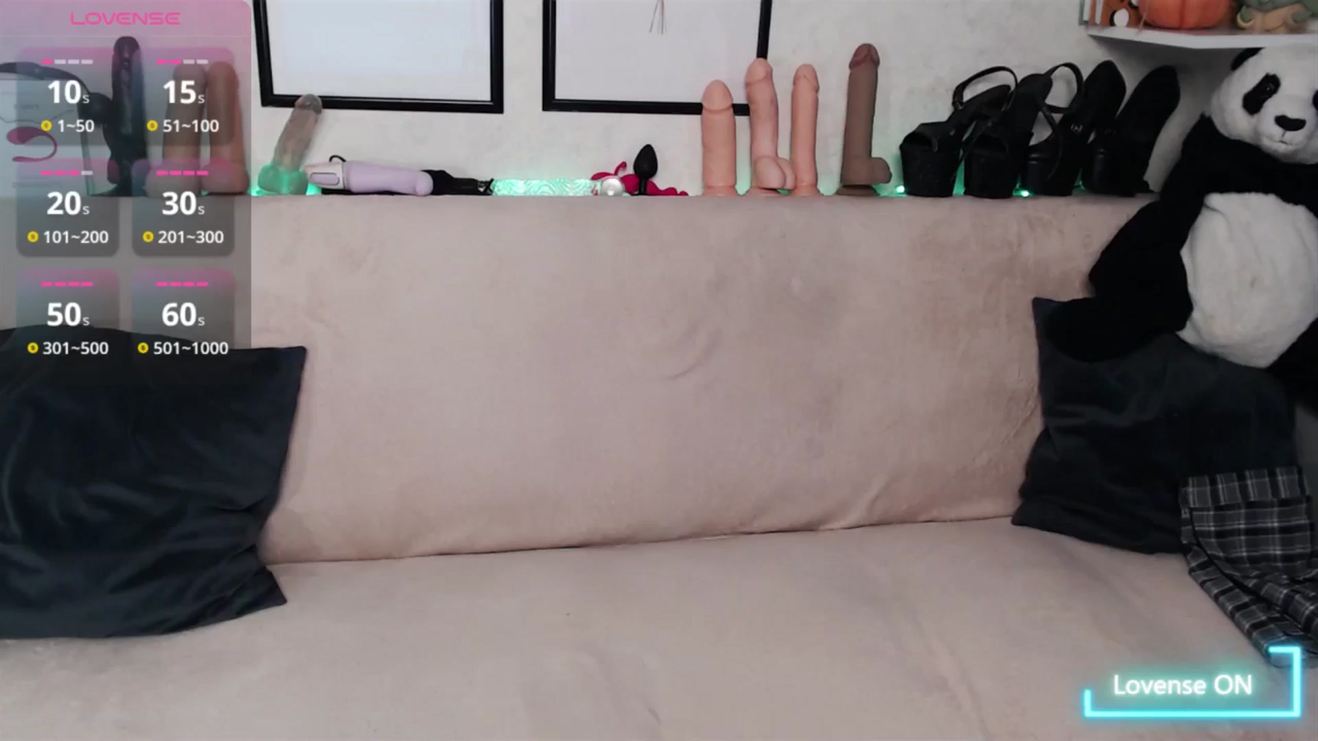 Gallery image thumbnail from Loren_Ray's myfreecams stream on, 02/20/2025, 10:06 image 19 of 20
