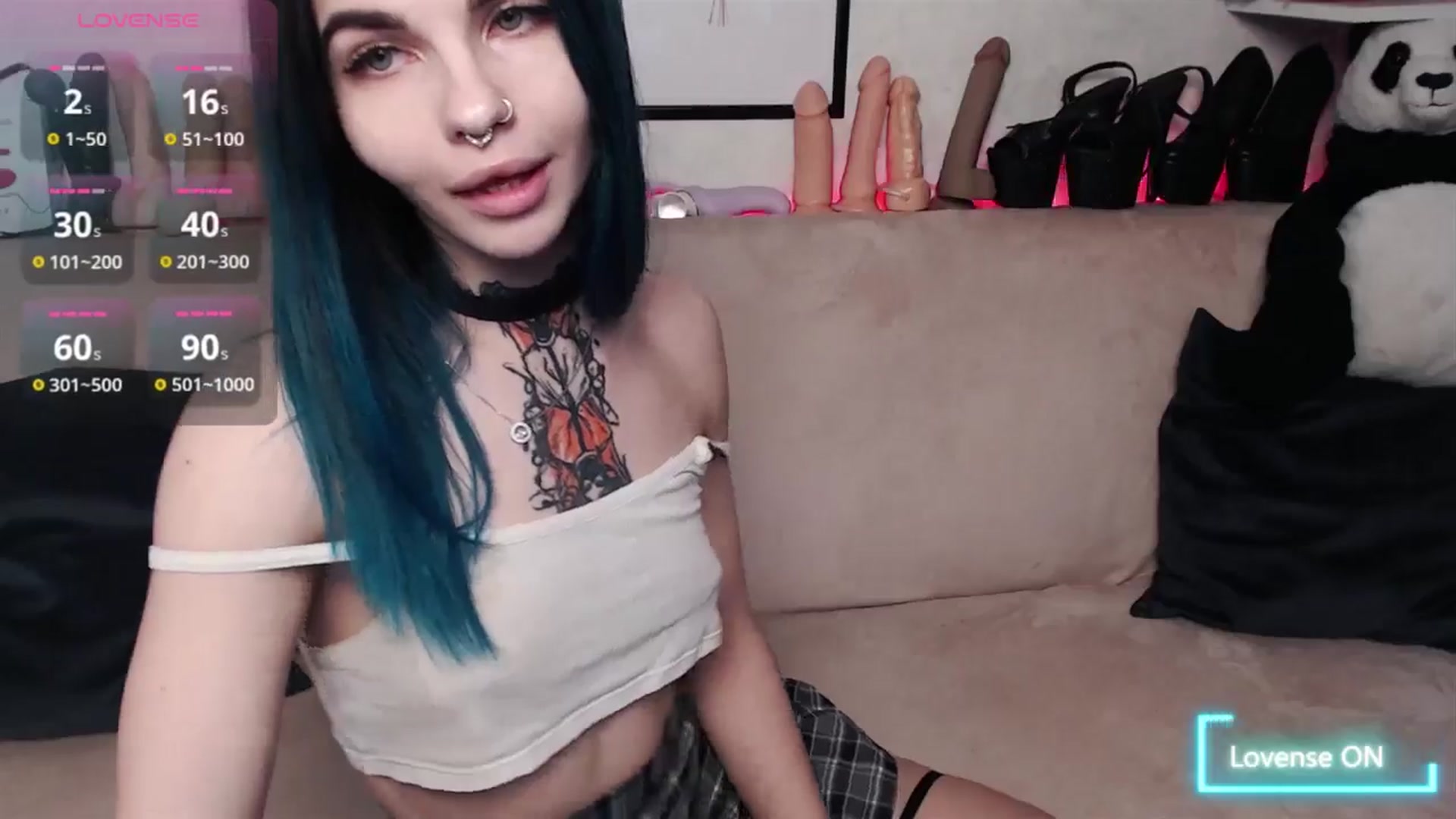 Gallery image thumbnail from Loren_Ray's myfreecams stream on, 04/24/2025, 08:23 image 6 of 20