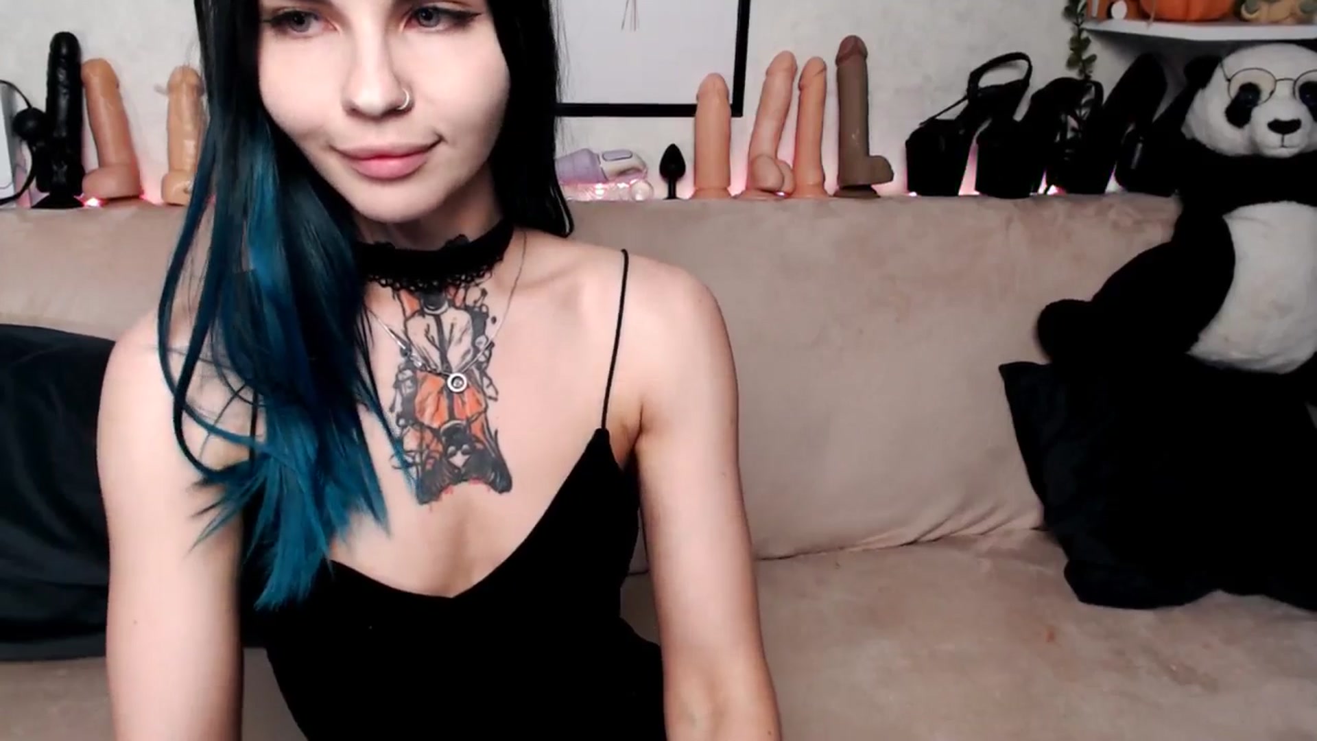 Gallery image thumbnail from Loren_Ray's myfreecams stream on, 06/06/2025, 14:37 image 4 of 20