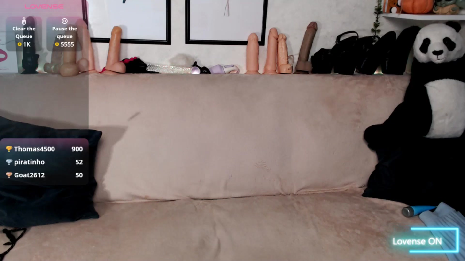 Gallery image thumbnail from Loren_Ray's myfreecams stream on, 07/15/2025, 15:39 image 3 of 20