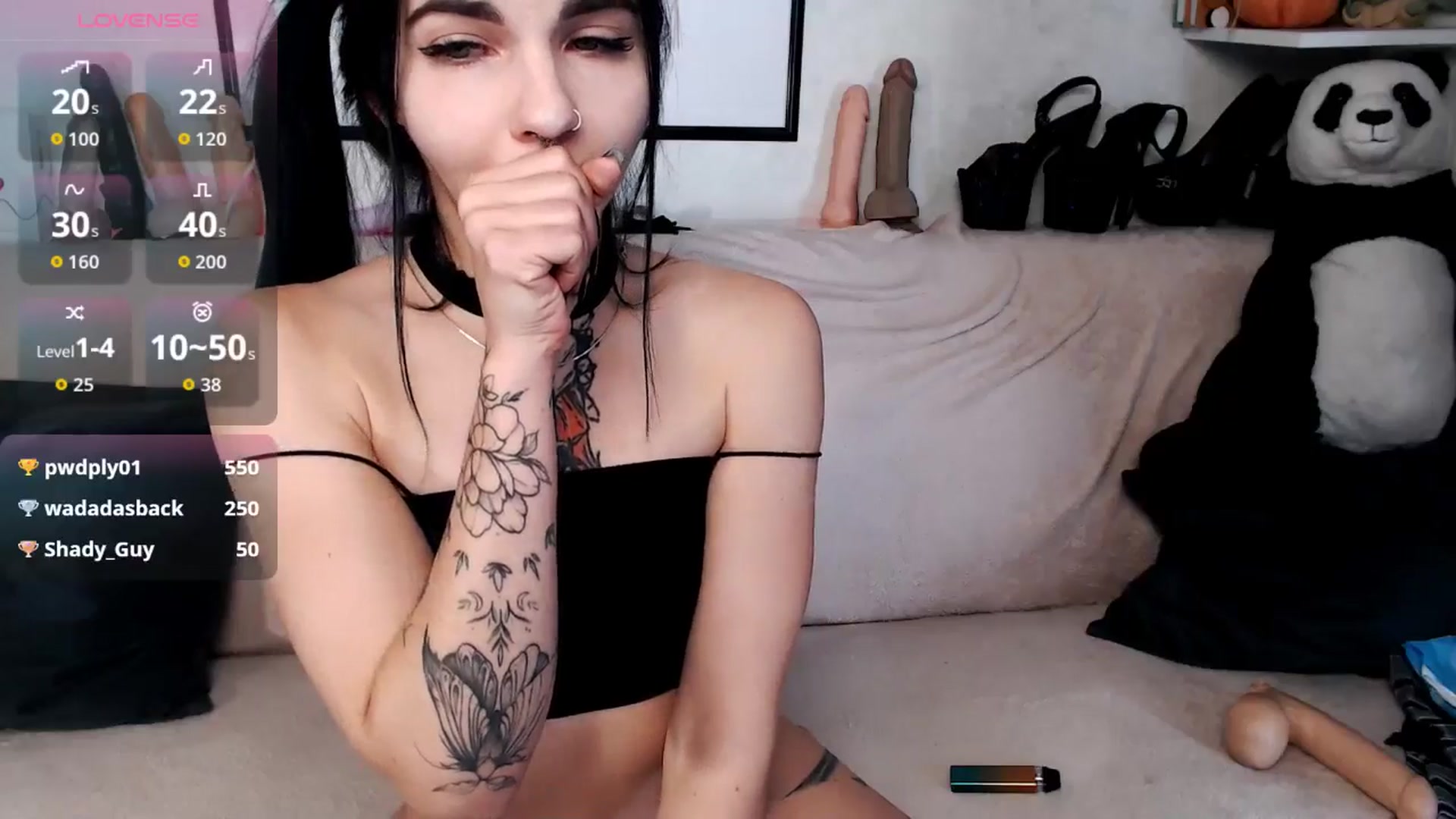 Gallery image thumbnail from Loren_Ray's myfreecams stream on, 10/01/2025, 08:14 image 18 of 20