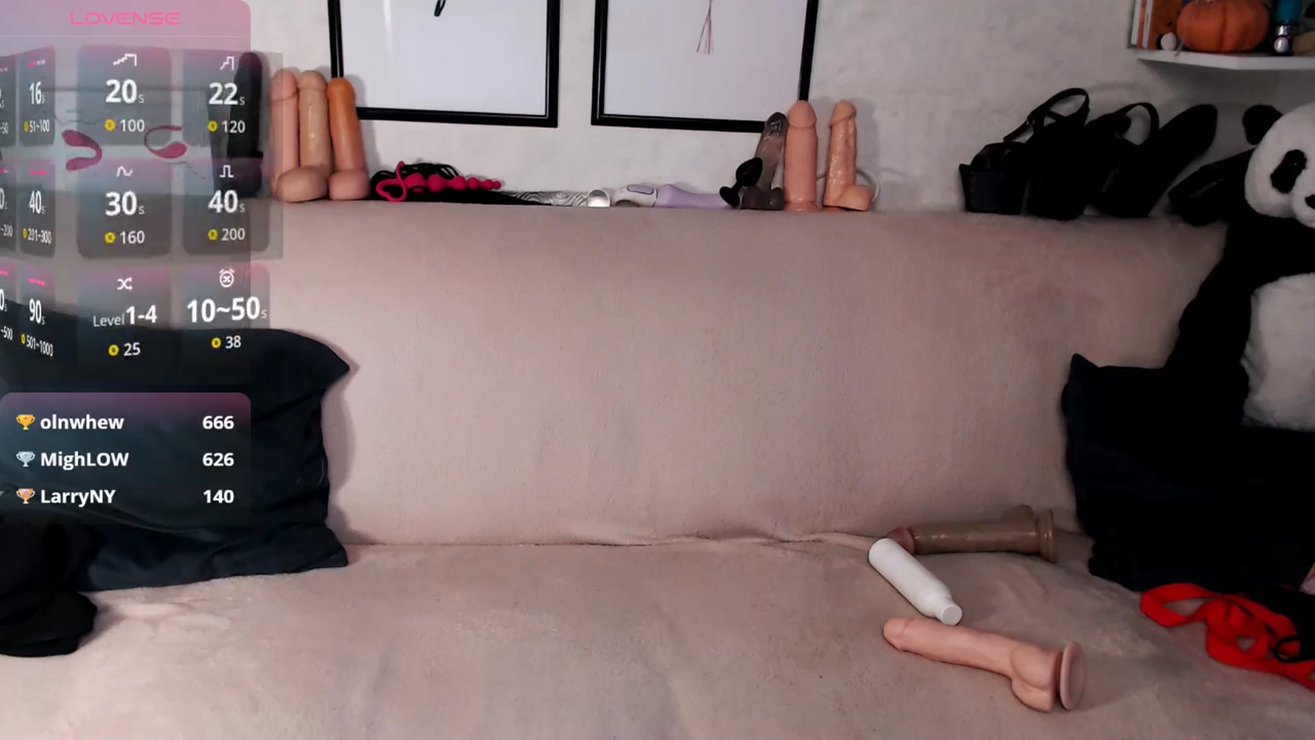 Gallery image thumbnail from Loren_Ray's myfreecams stream on, 10/17/2025, 07:56 image 4 of 20