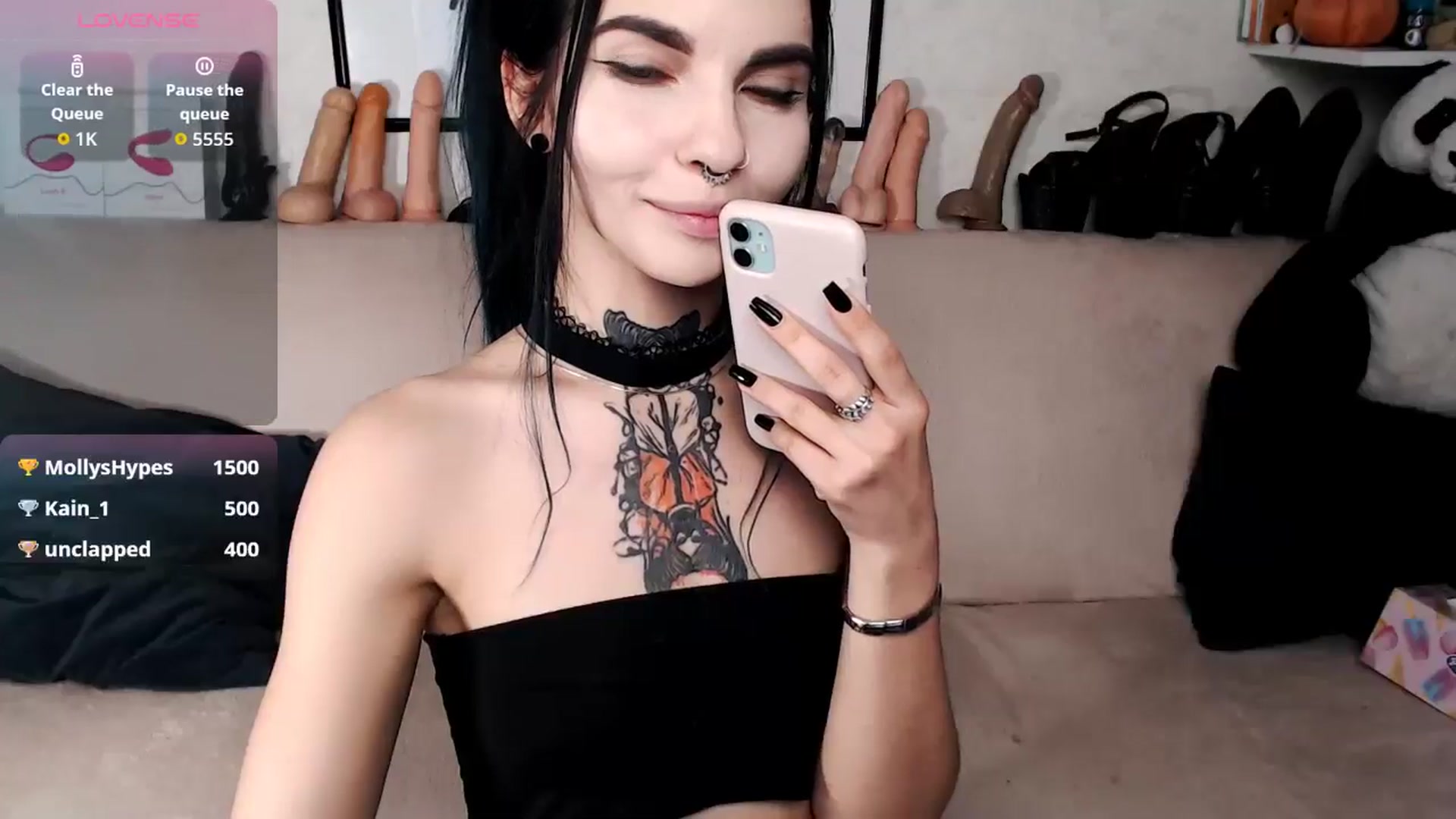 Gallery image thumbnail from Loren_Ray's myfreecams stream on, 10/18/2025, 11:52 image 20 of 20