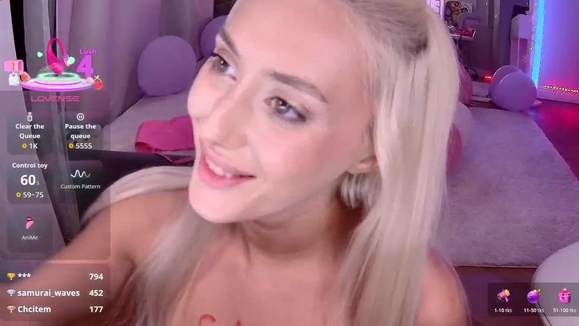 Gallery image thumbnail from Loren_Wood's myfreecams stream on, 12/24/2025, 21:38 image 9 of 20