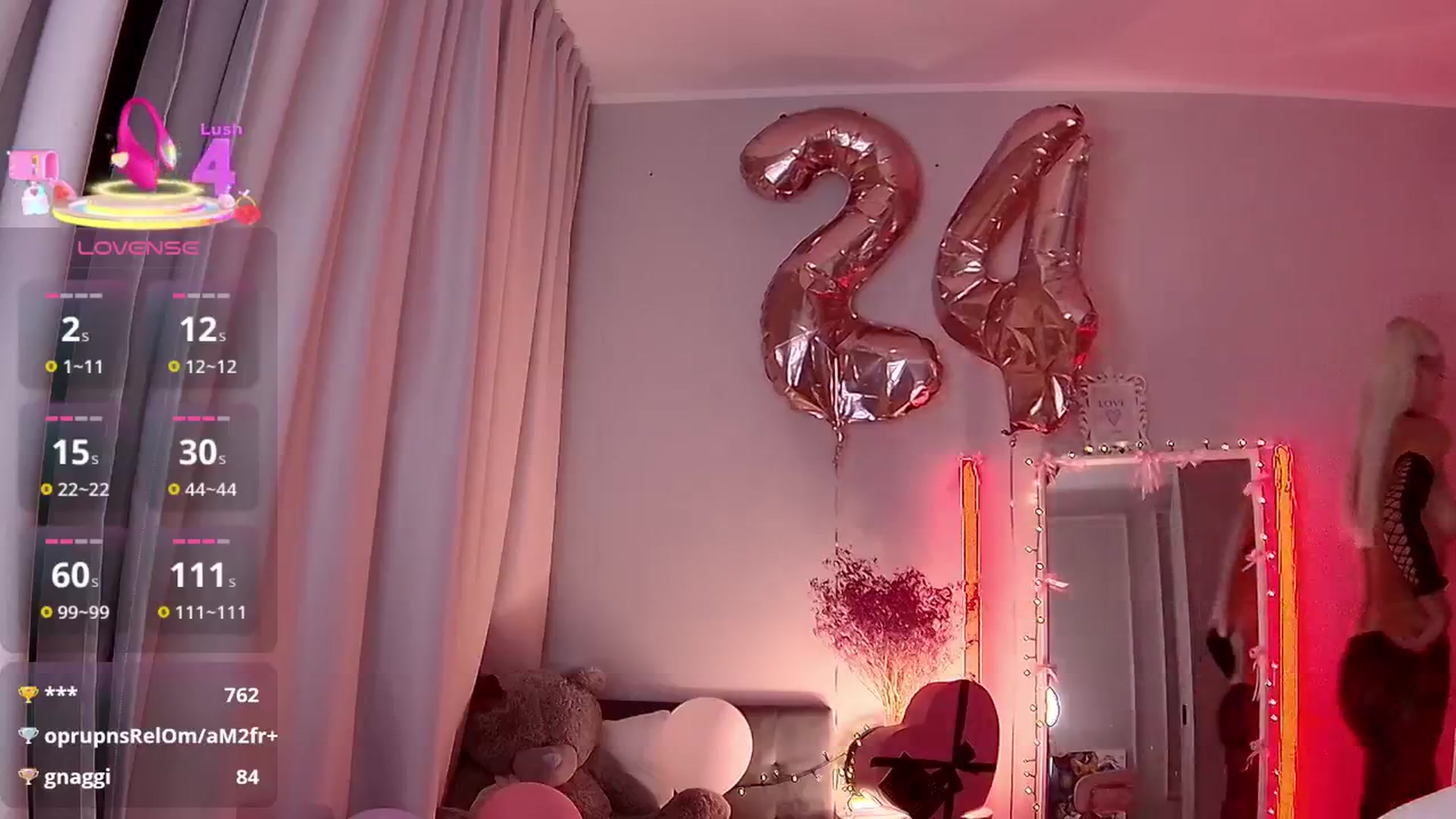 Gallery image thumbnail from Loren_Wood's myfreecams stream on, 12/26/2025, 21:19 image 13 of 20