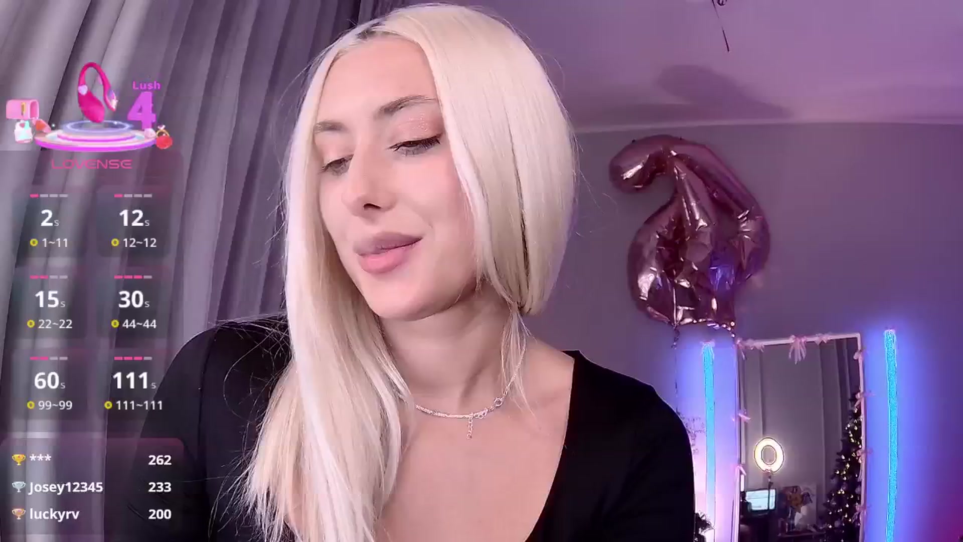 Gallery image thumbnail from Loren_Wood's myfreecams stream on, 12/31/2025, 17:29 image 16 of 20